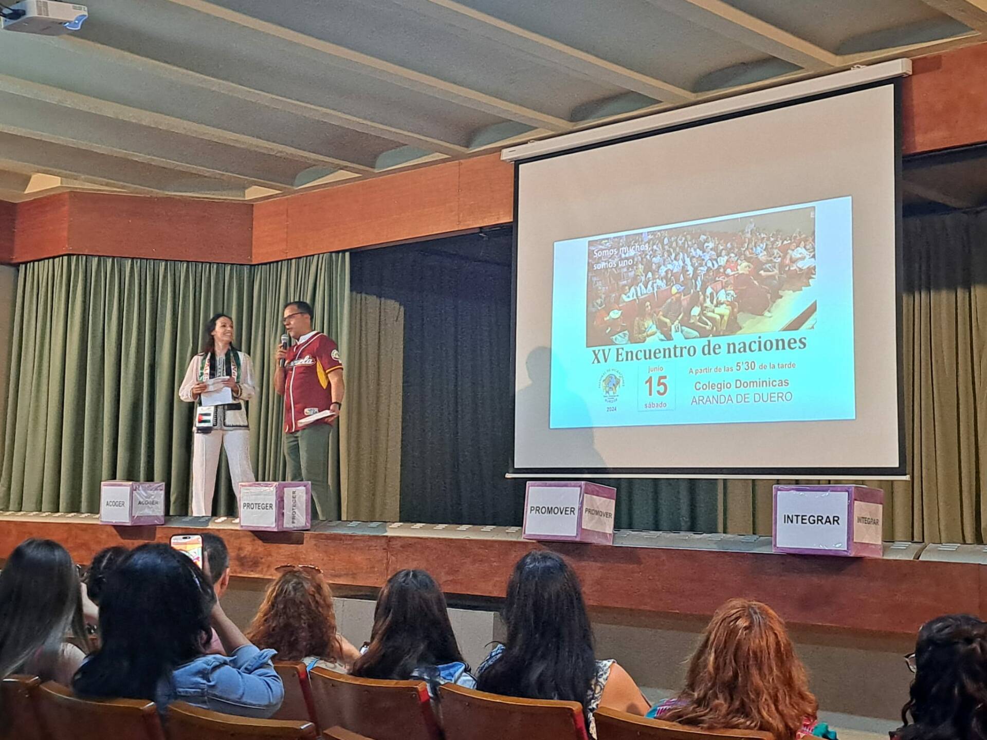 El XV Encuentro de Naciones de Aranda se salda con una bonita tarde de convivencia entre once países 17 naciones-aranda_17