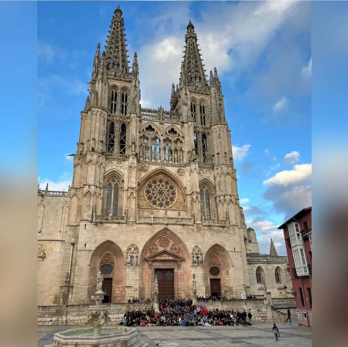 Una Navidad más, la Luz de la Paz de Belén ilumina a los burgaleses 3 navidad-luz-belén-scout-burgos_00003