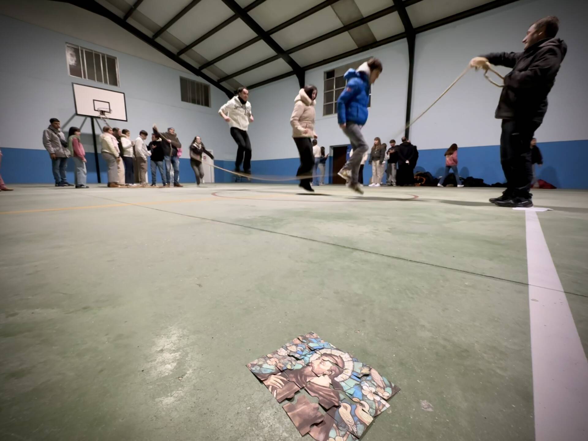 Adolescentes que aspiran a la santidad 5 noche alternativa santidad adolescentes
