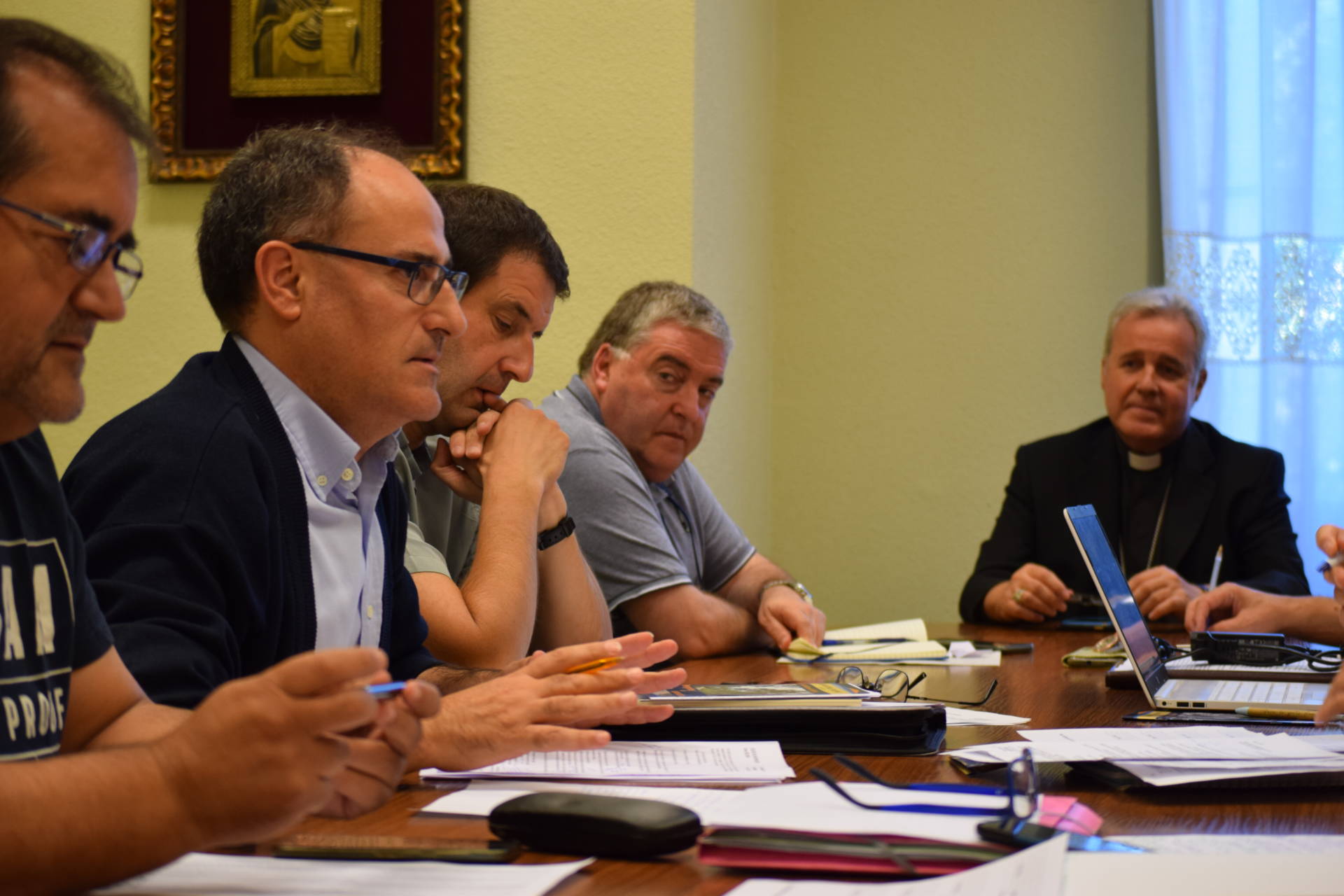 El arzobispo entrega su nombramiento a los nuevos arciprestes 2 nuevos arciprestes burgos