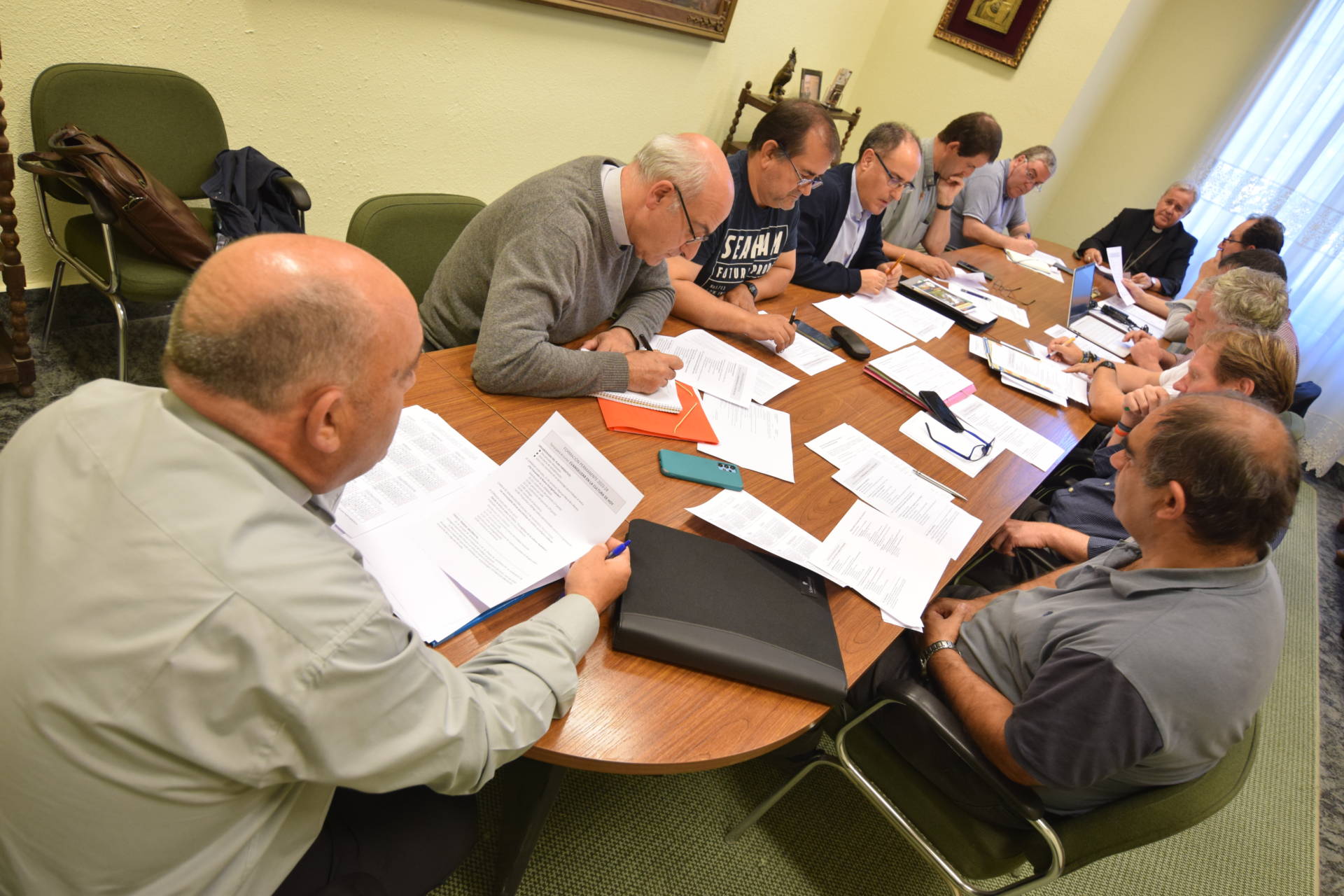 El arzobispo entrega su nombramiento a los nuevos arciprestes 6 nuevos arciprestes burgos