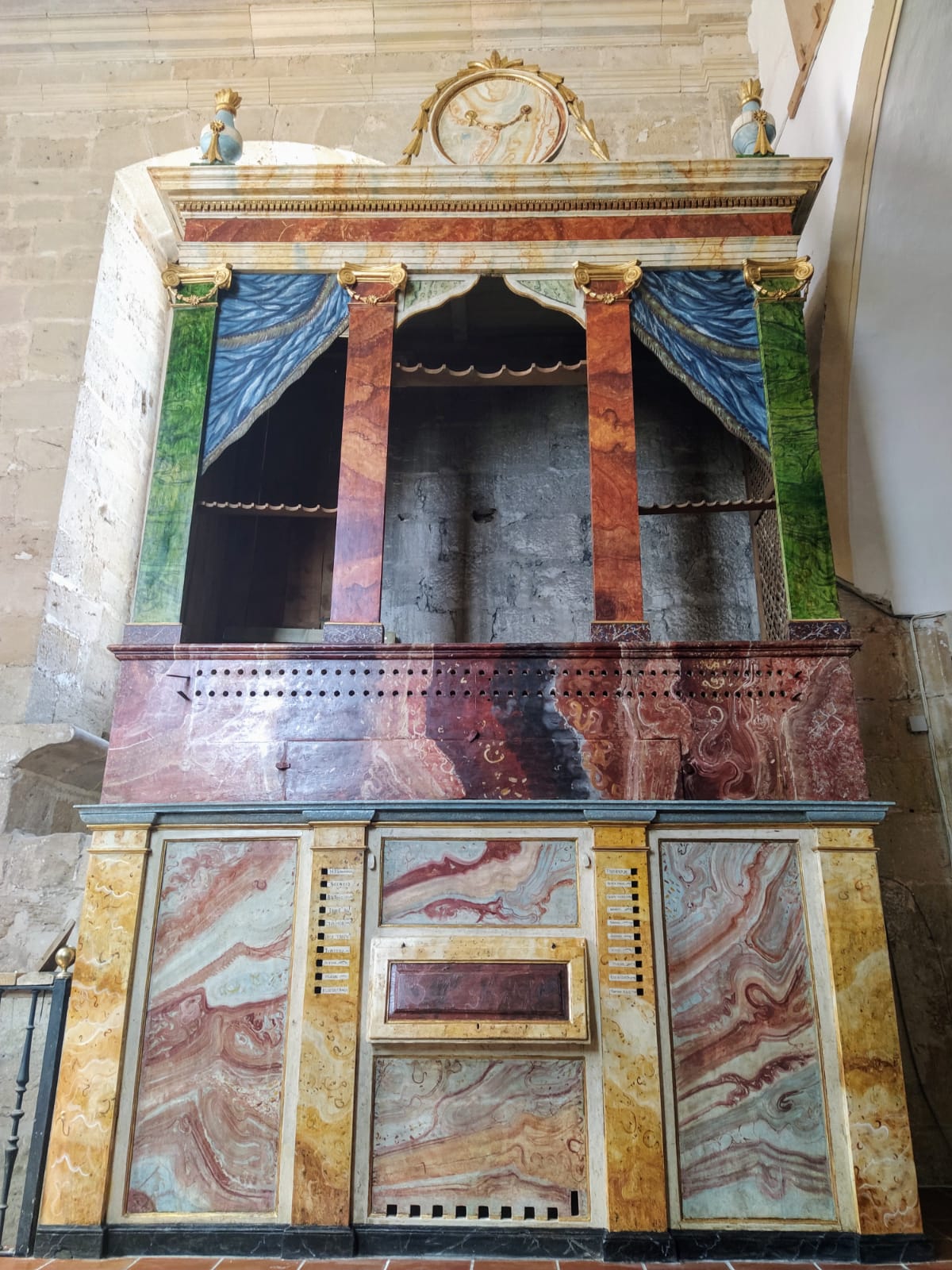 Puertas abiertas en Vadocondes para contemplar la restauración de su órgano barroco 4 organo-vadocondes_04