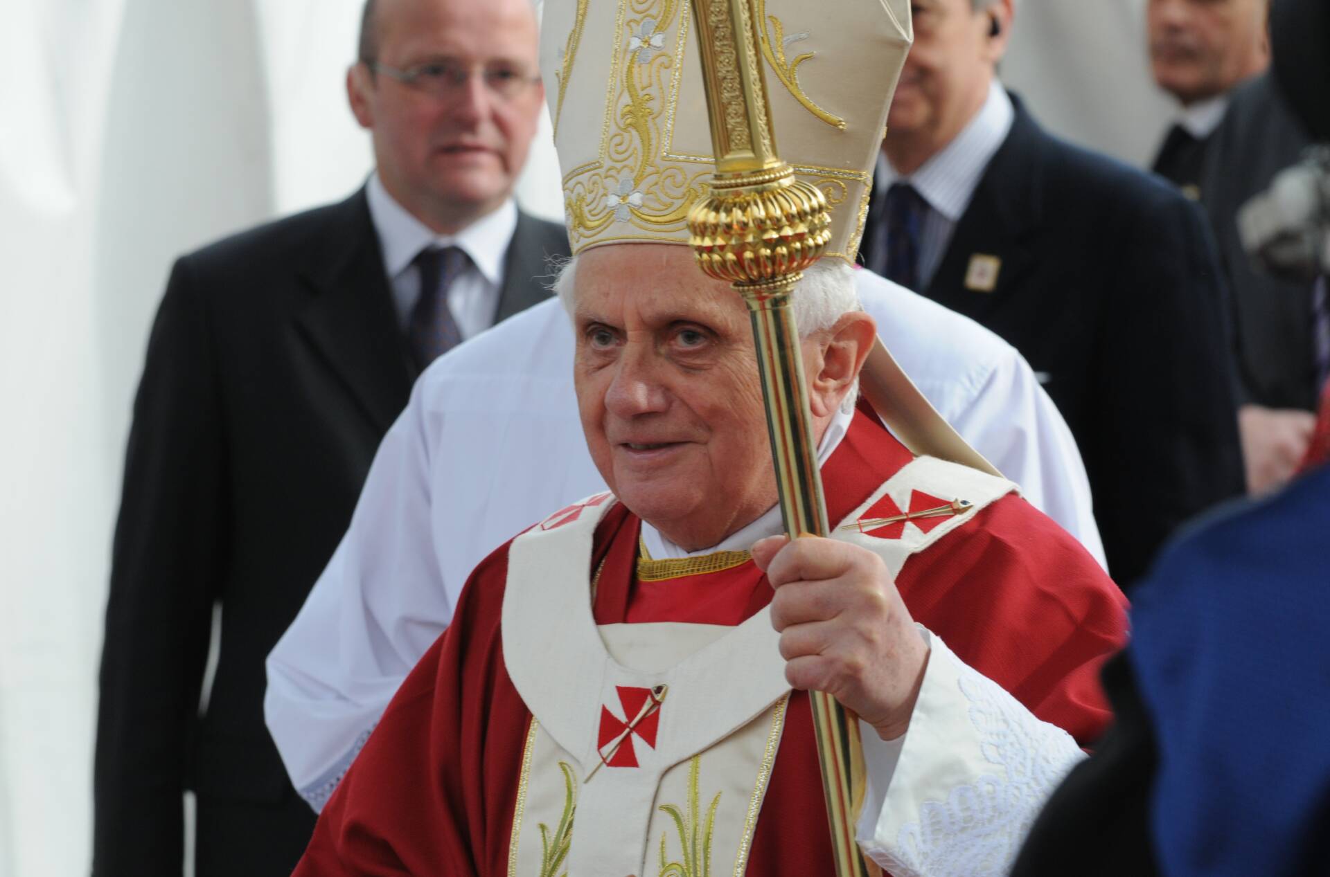 La archidiócesis llora la muerte del papa emérito Benedicto XVI 1 papa benedicto xvi