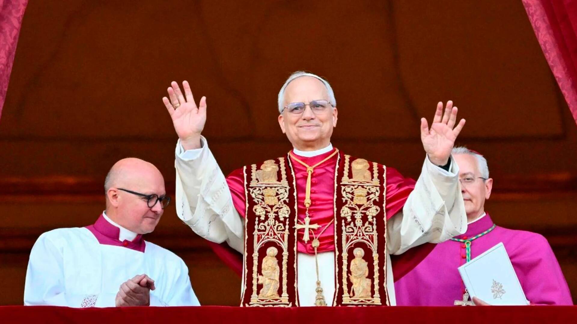 «Es un inmenso regalo»: Mons. Iceta expresa su alegría por la elección del papa León XIV 1 Papa Leon XIV