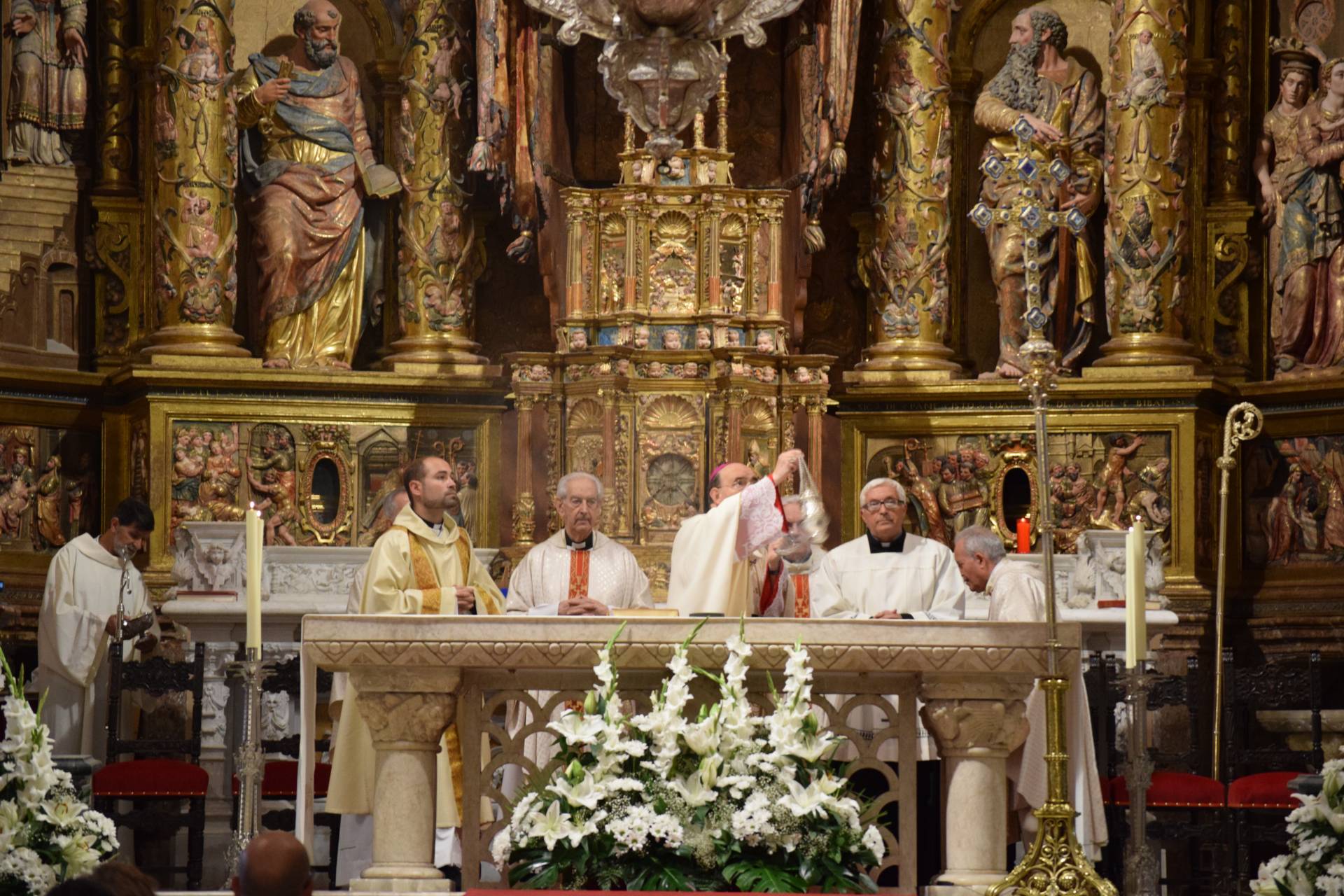 Burgos pide a su patrona «una ciudad hecha a la medida de las personas» 1 patrona burgos_1