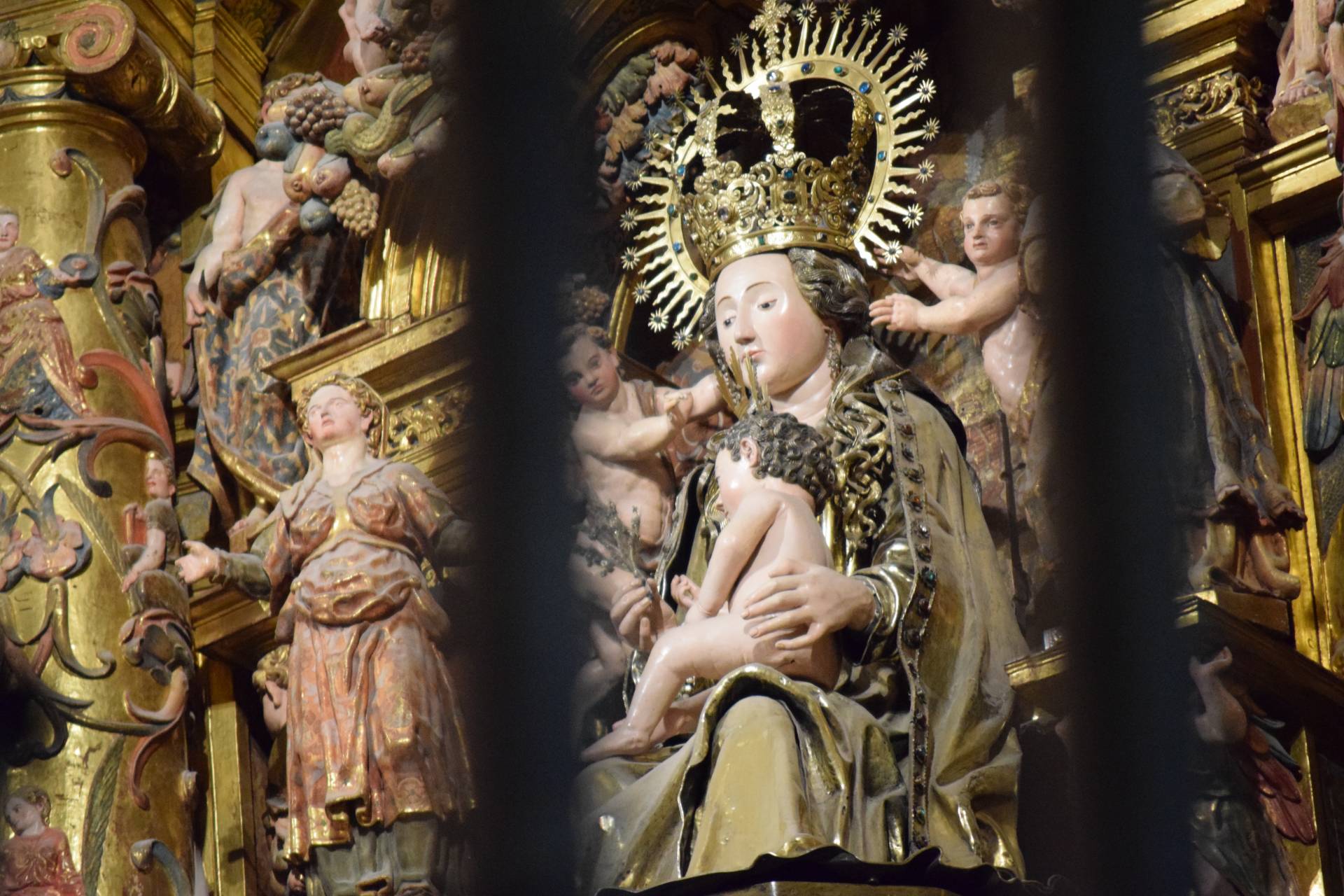 Burgos pide a su patrona «una ciudad hecha a la medida de las personas» 4 patrona burgos_4