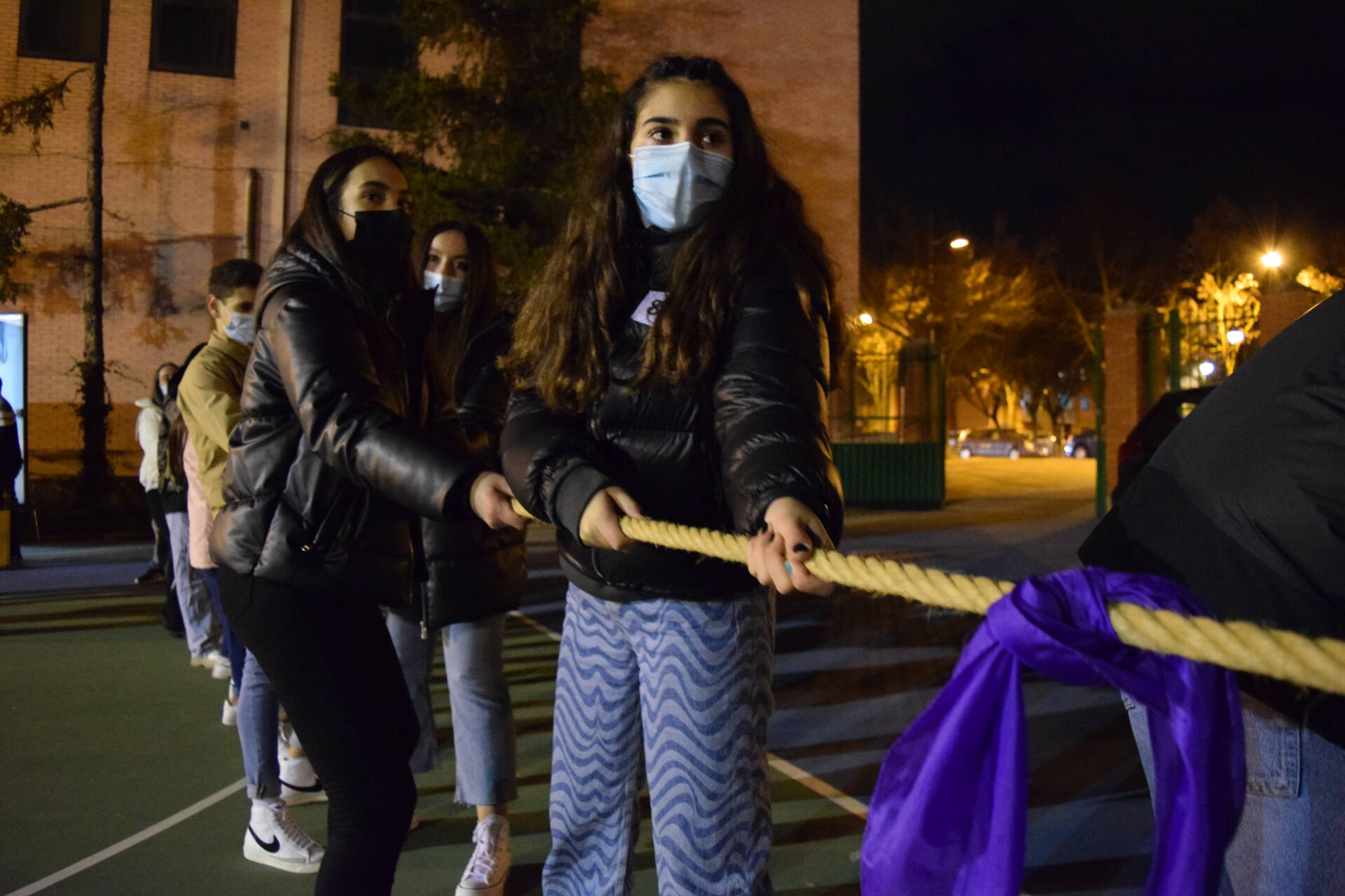 Jóvenes calientan motores para la peregrinación europea a Santiago de Compostela 6 peregrinacion noche alternativa_6