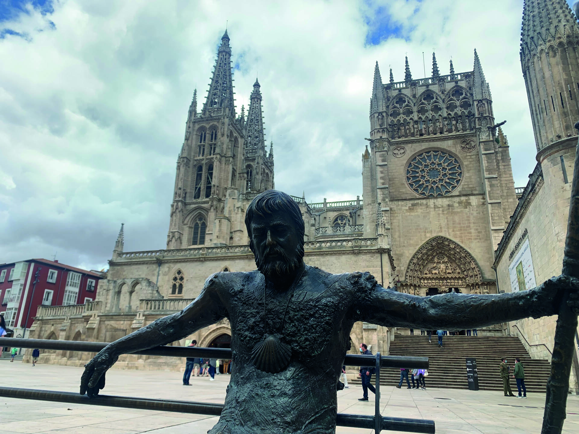 Dos Patrimonios de la Humanidad unidos en la fe 2 Peregrino; Camino de Santiago; Catedral; Jesús Aguirre