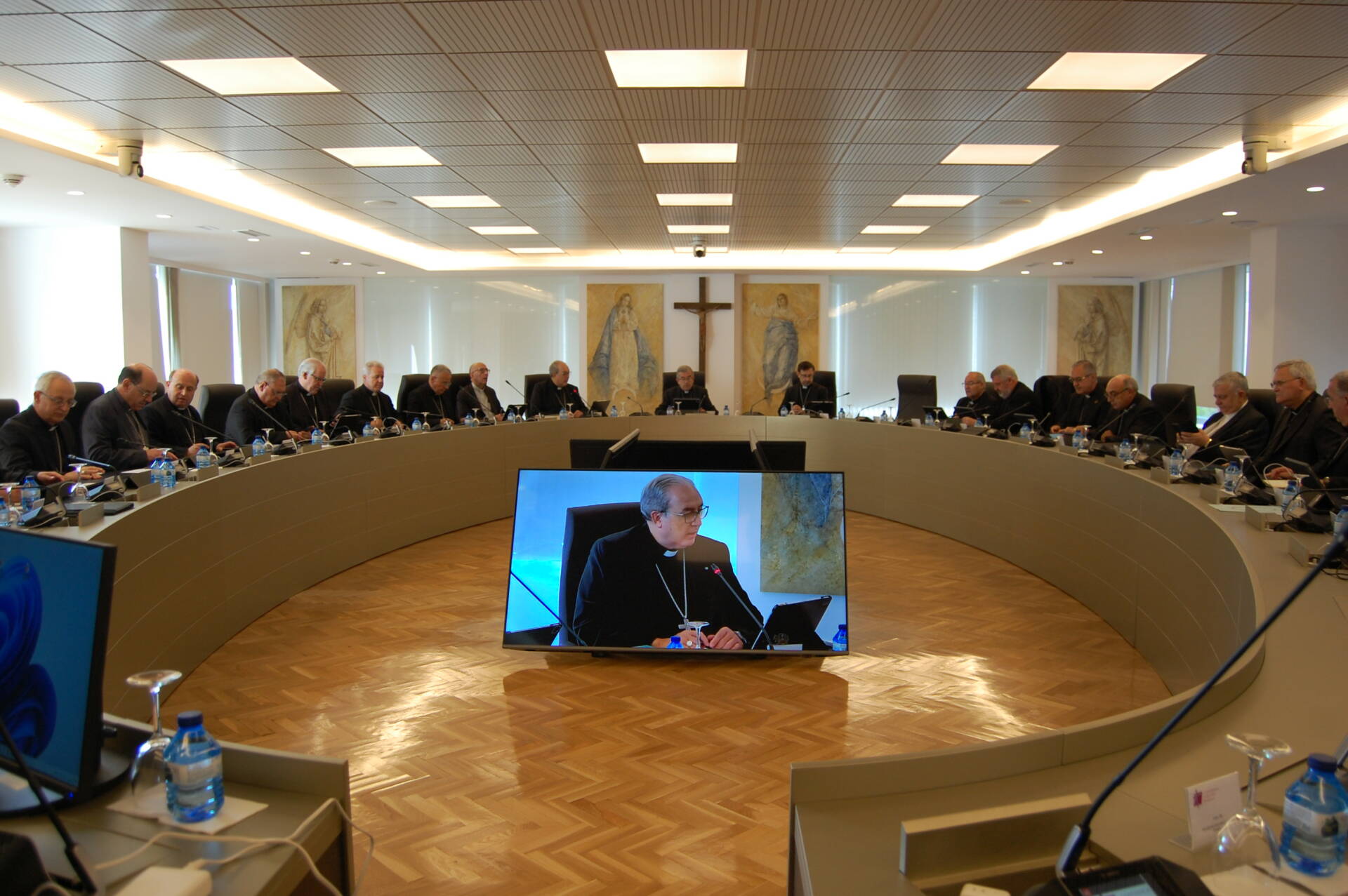 Dos burgaleses, entre los nombramientos de la Comisión Permanente de la CEE 3 Dos burgaleses, entre los nombramientos de la Comisión Permanente de la CEE