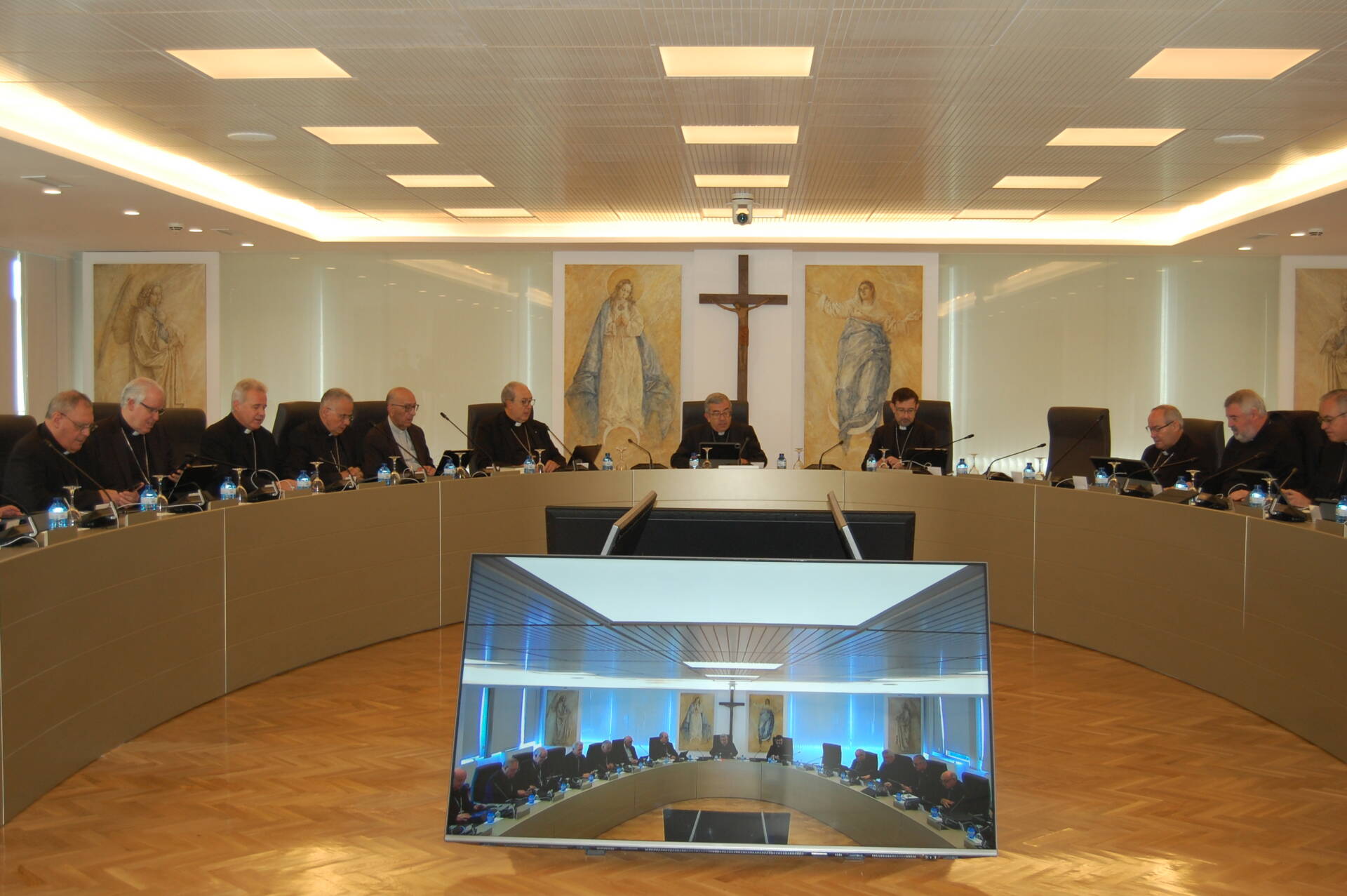 Dos burgaleses, entre los nombramientos de la Comisión Permanente de la CEE 1 Dos burgaleses, entre los nombramientos de la Comisión Permanente de la CEE