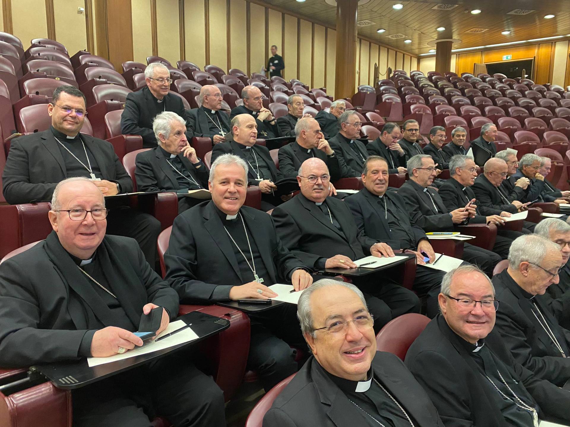 Mons. Iceta acude a la cita de los obispos españoles con el Papa 1 Mons. Iceta participa en la cita de los obispos españoles con el Papa