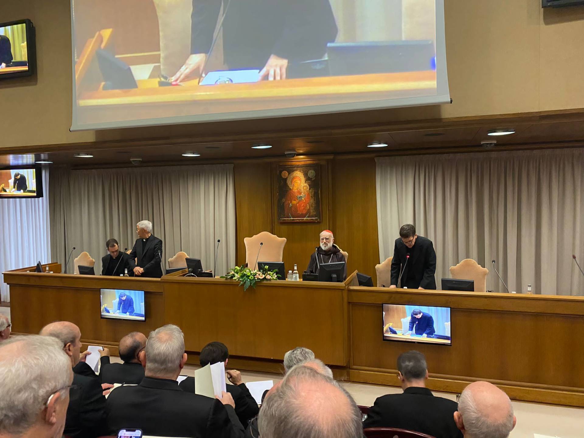 Mons. Iceta acude a la cita de los obispos españoles con el Papa 9 Mons. Iceta participa en la cita de los obispos españoles con el Papa