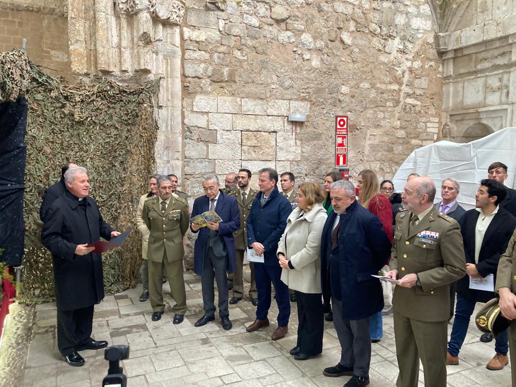 El arzobispo bendice el belén monumental del Ejército en Burgos, el más grande del mundo 3 El arzobispo bendice el belén monumental del Ejército en Burgos, el más grande del mundo
