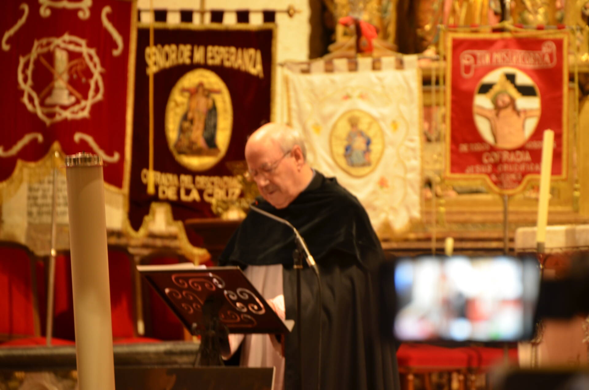 «La esperanza no defrauda»: el mensaje del pregón de Semana Santa 2025 en Burgos 12 pregon-semana-santa-burgos-saturnino-lopez-santidrian_ (11)