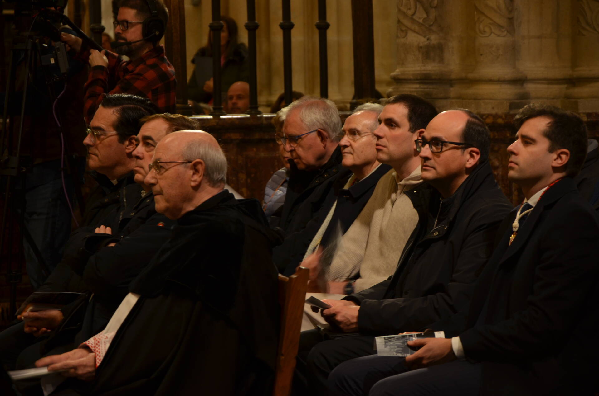 «La esperanza no defrauda»: el mensaje del pregón de Semana Santa 2025 en Burgos 6 pregon-semana-santa-burgos-saturnino-lopez-santidrian_ (6)