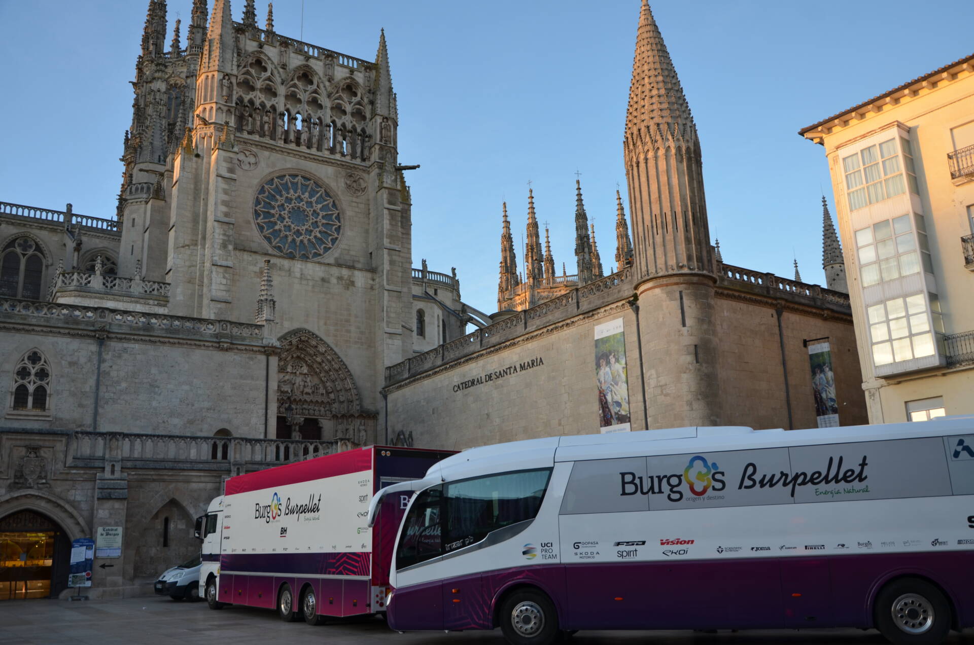 El Burgos Burpellet BH elige la Catedral para su puesta de largo 7 presentacion-burgos-burpellet-bh_00002
