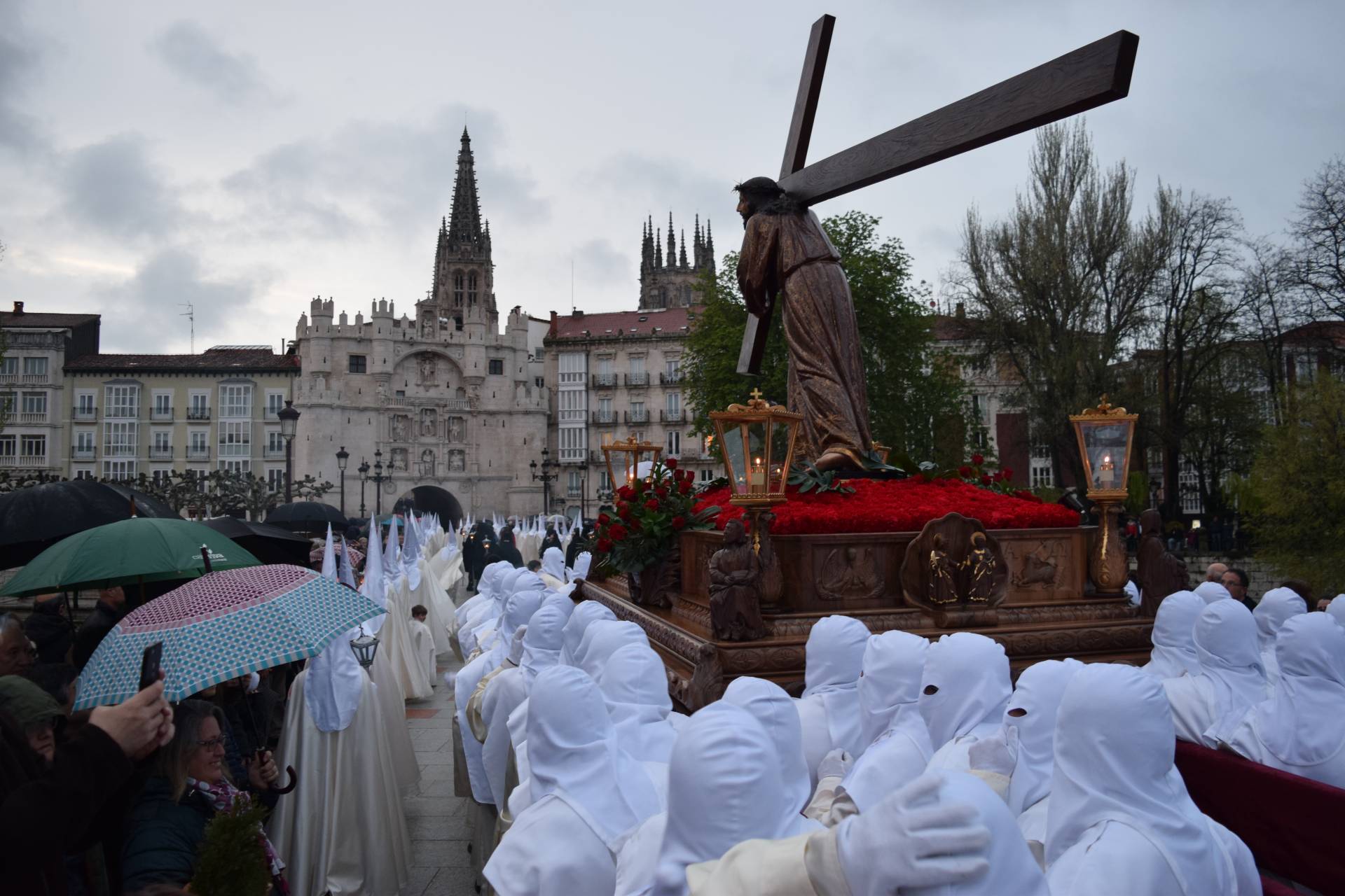 La Semana Santa de Burgos, «paso a paso» 1 procesion cristo chamarilero_19