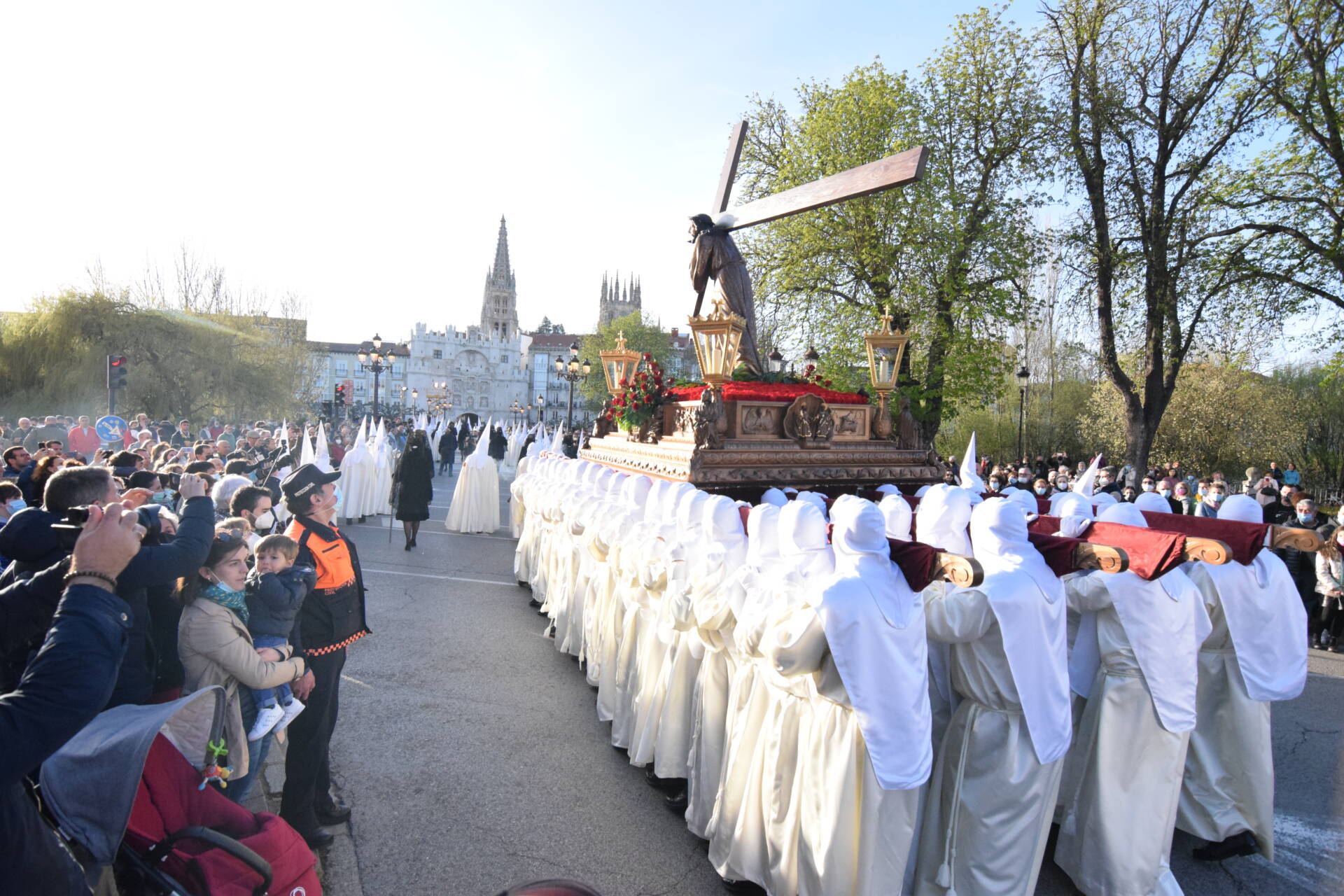 75 años de encuentro, 75 años de emoción 1 procesión del encuentro