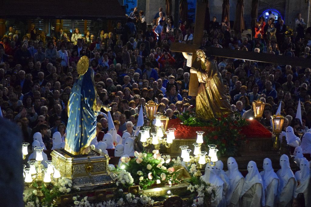 Emoción y fervor en una procesión del Encuentro más eucarística que nunca 10 procesion-encuentro-burgos11.jpg