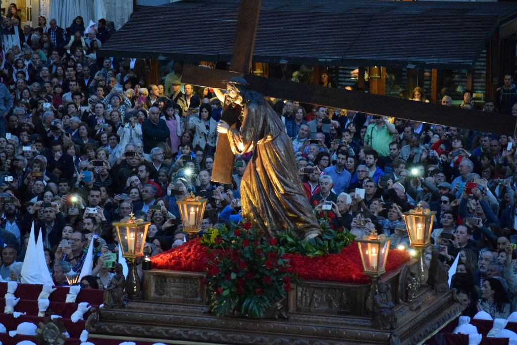 Emoción y fervor en una procesión del Encuentro más eucarística que nunca 5 procesion-encuentro-burgos6.jpg