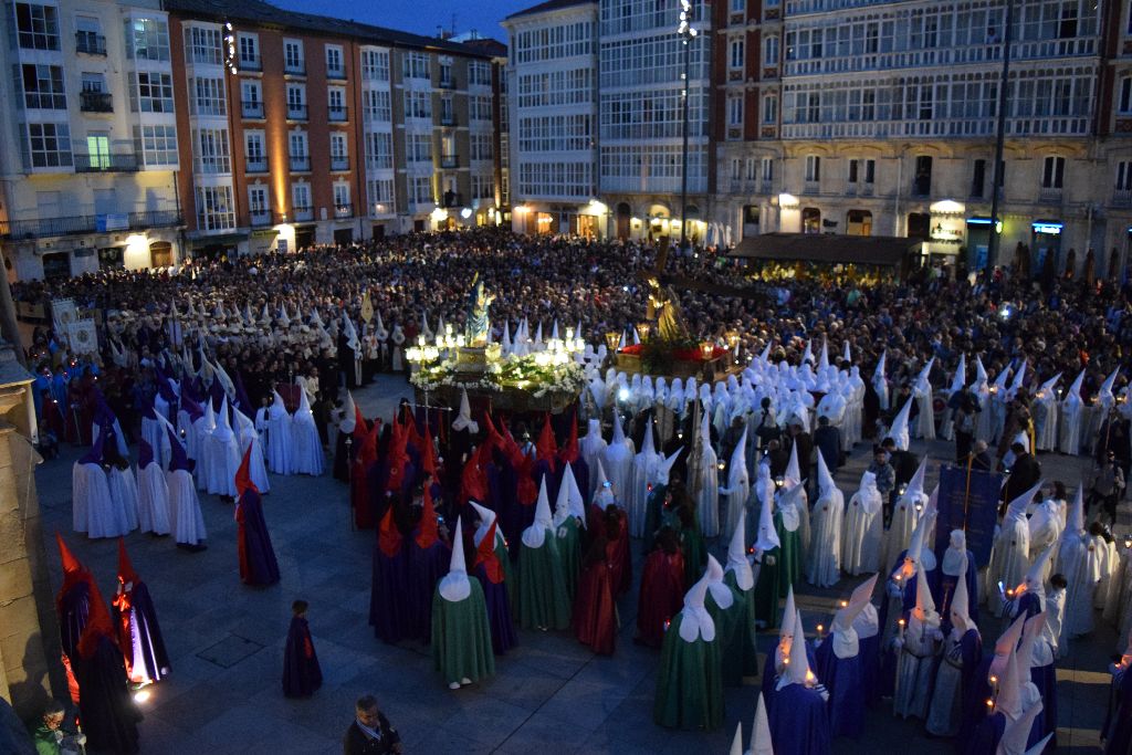 La delegación de Religiosidad Popular organiza la II Semana del Cofrade 1 procesion-encuentro-burgos9.jpg