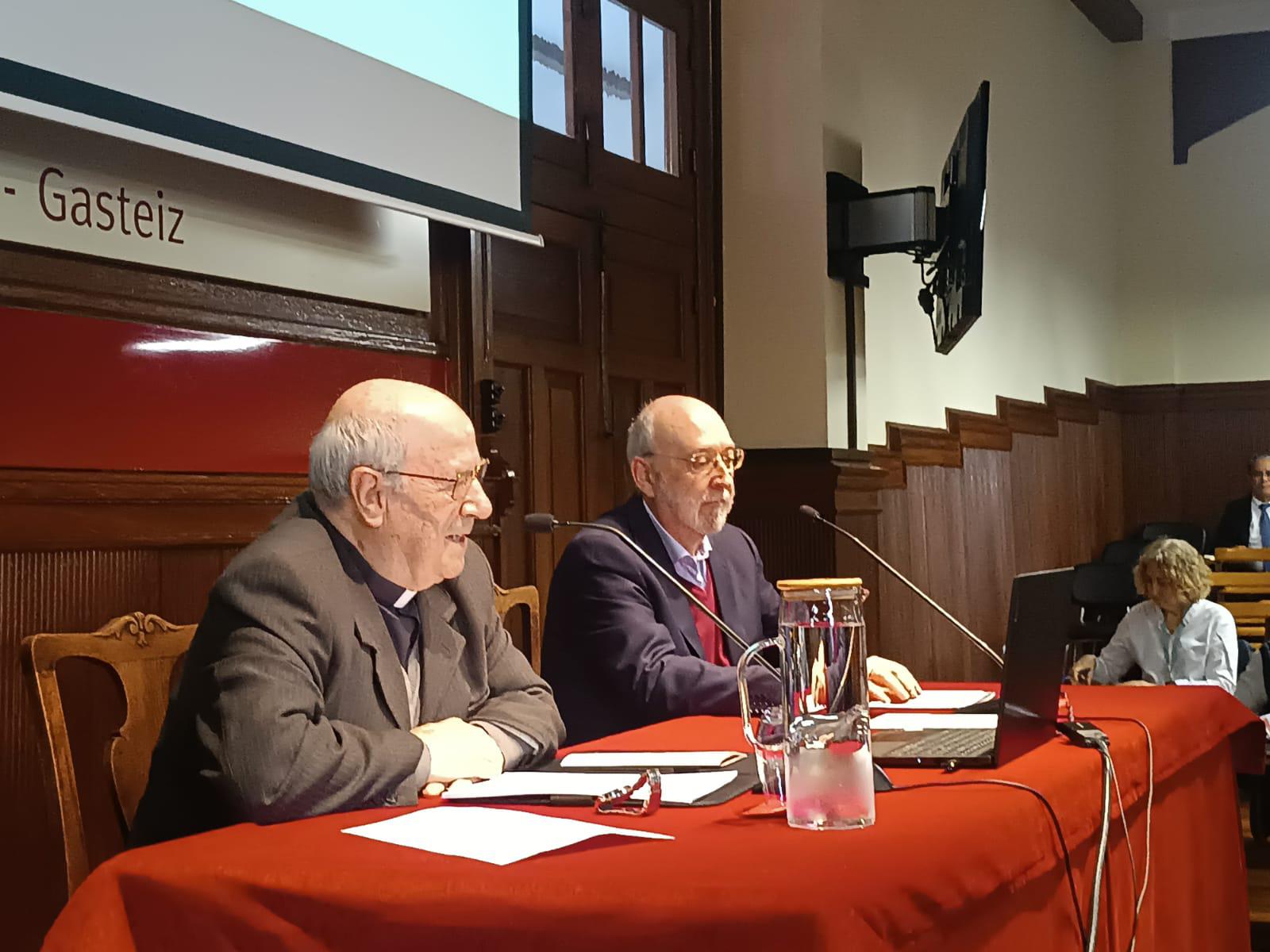 Tres profesores de la Facultad de Teología participan en Vitoria en el Congreso Internacional sobre el Concilio de Nicea 7 Tres profesores de la Facultad de Teología participan en Vitoria en el Congreso Internacional sobre el Concilio de Nicea