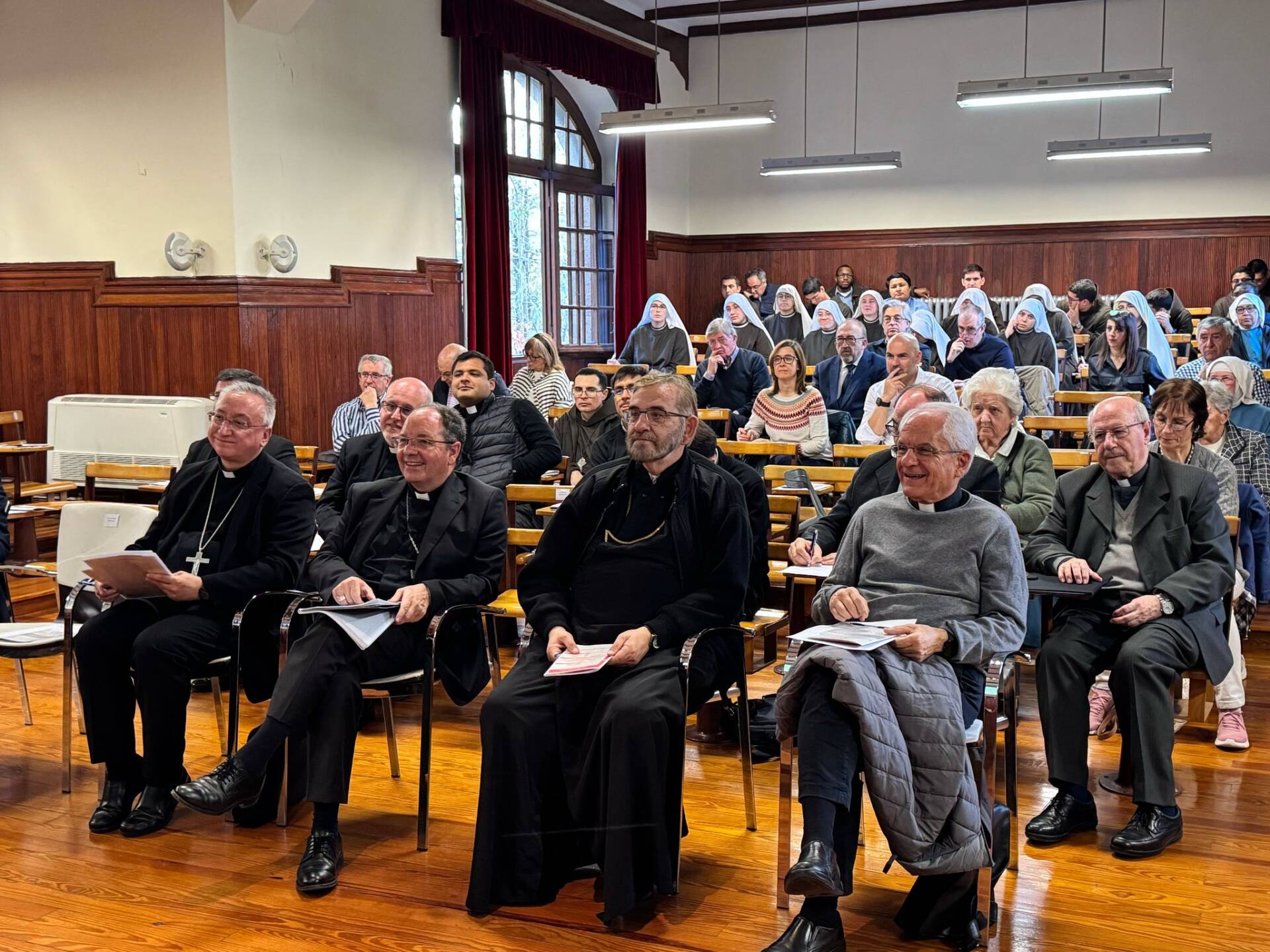 Tres profesores de la Facultad de Teología participan en Vitoria en el Congreso Internacional sobre el Concilio de Nicea 2 Tres profesores de la Facultad de Teología participan en Vitoria en el Congreso Internacional sobre el Concilio de Nicea