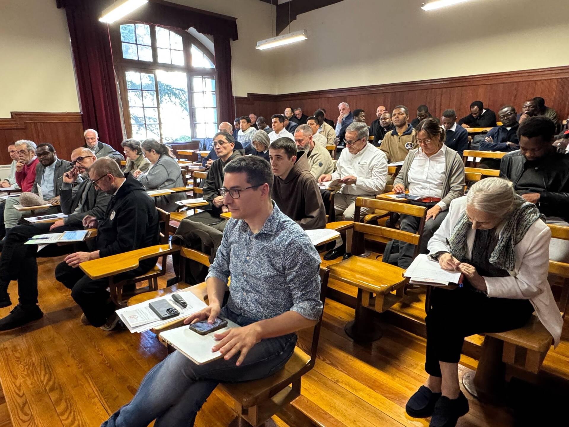 Tres profesores de la Facultad de Teología participan en Vitoria en el Congreso Internacional sobre el Concilio de Nicea 8 Tres profesores de la Facultad de Teología participan en Vitoria en el Congreso Internacional sobre el Concilio de Nicea
