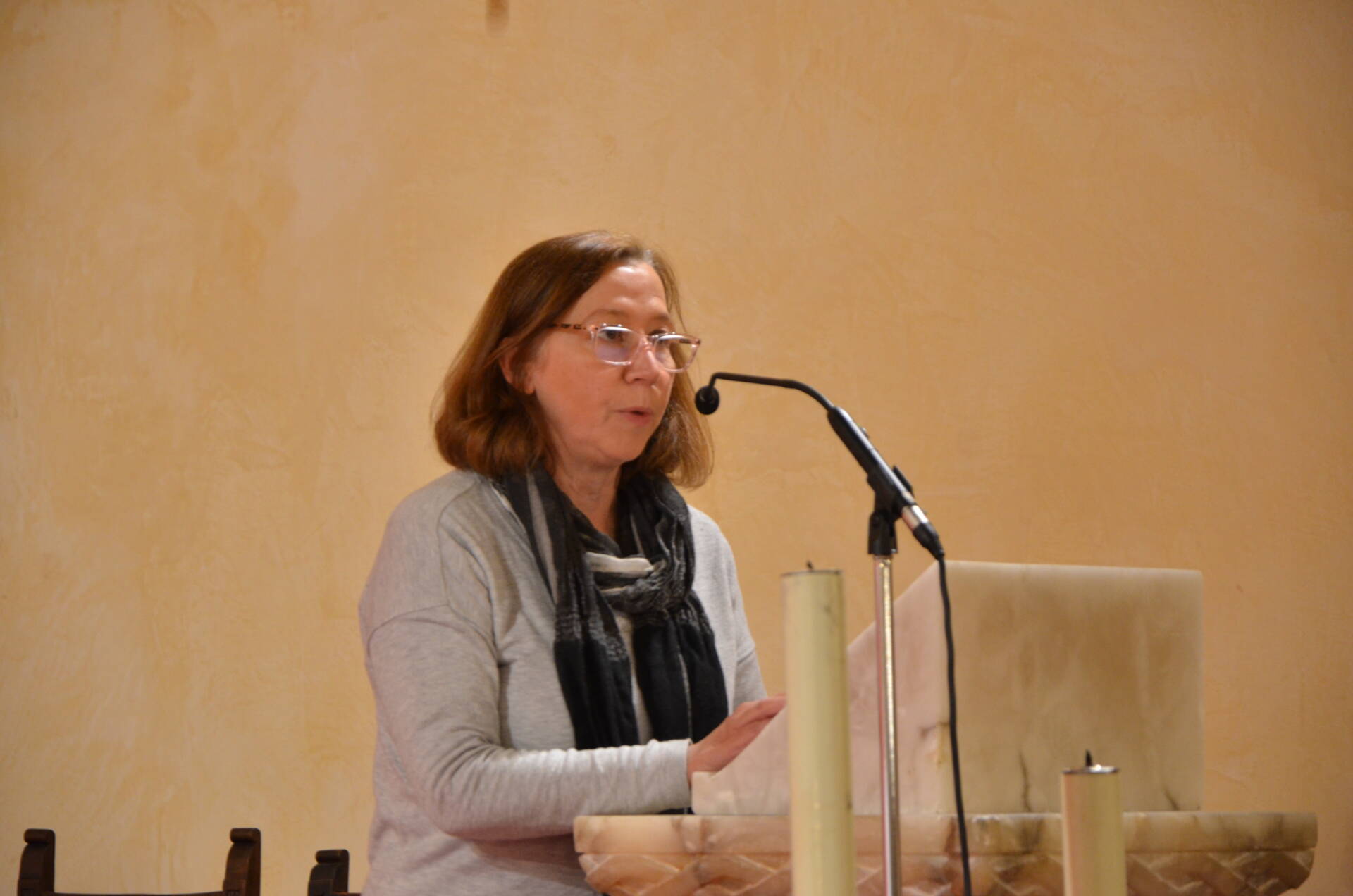 El arzobispo anima a los profesores de Religión a «mostrar a los jóvenes el camino de la Verdad que les haga felices» 5 profesores-religión-missio-canónica-arzobispo-burgos_00001