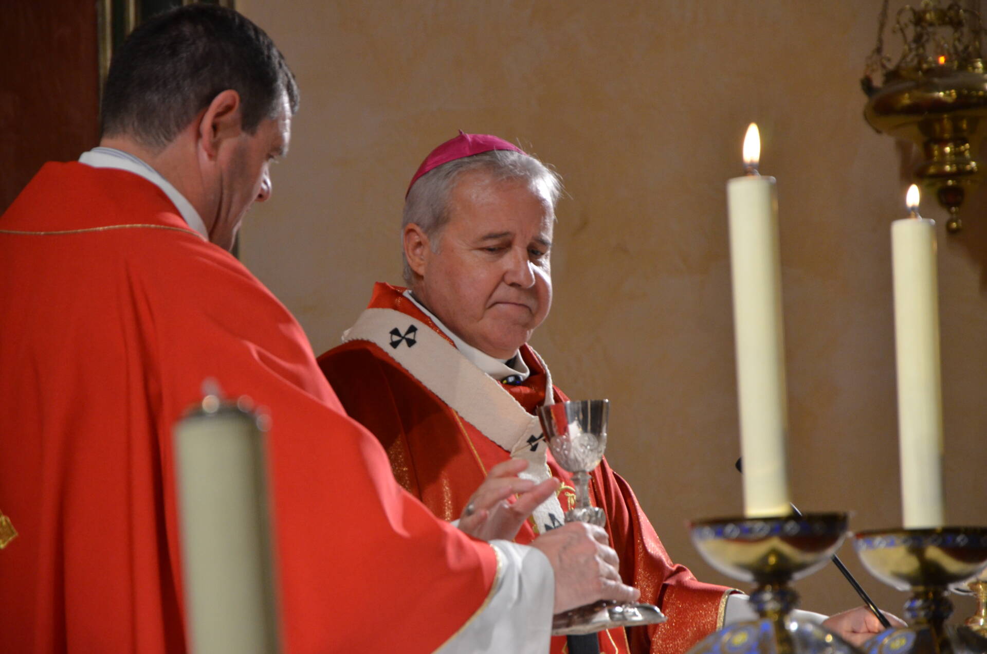 El arzobispo anima a los profesores de Religión a «mostrar a los jóvenes el camino de la Verdad que les haga felices» 19 profesores-religión-missio-canónica-arzobispo-burgos_00009