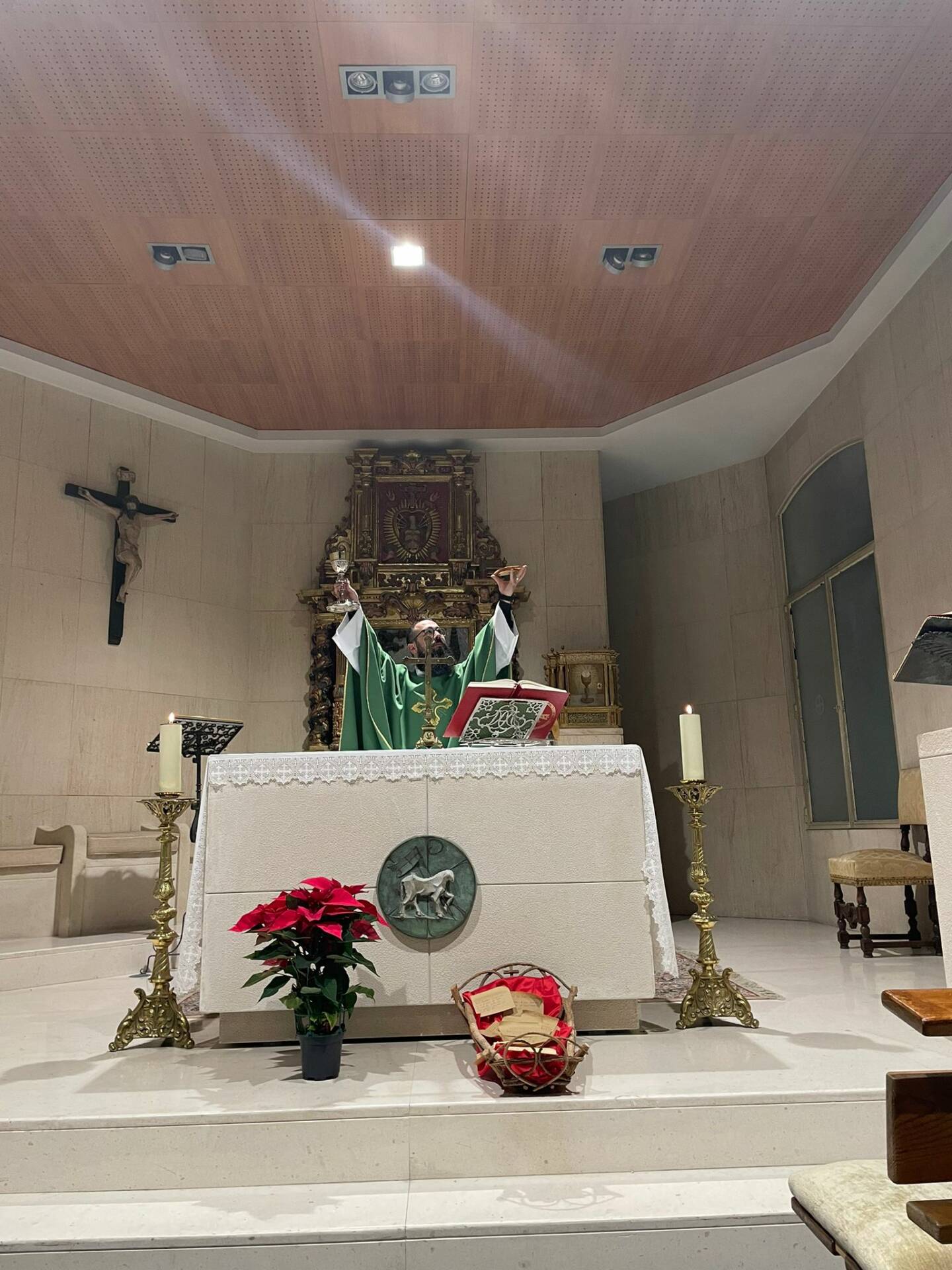 Los profesores de Religión «preparan la cuna a Jesús» 5 Los profesores de Religión «preparan la cuna a Jesús»