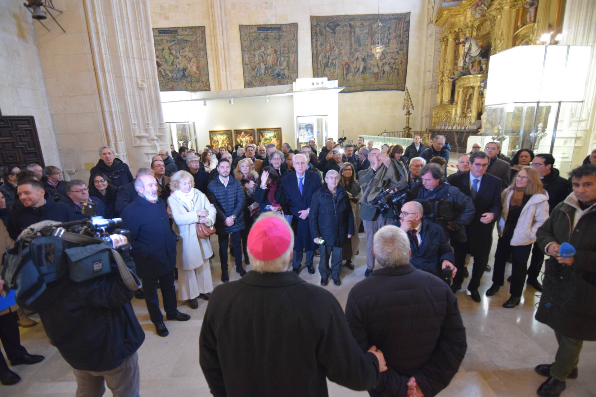 «Estas puertas son fruto de la audacia y la creatividad de Burgos» 6 puertas antonio lopez catedral burgos inauguración
