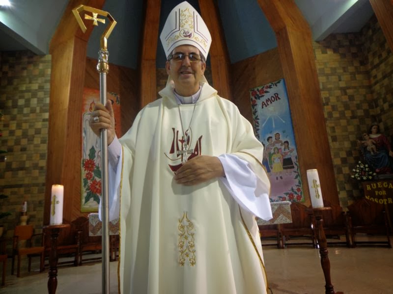 «Un regalo de Dios»: Mons. Rafael Cob comparte sus vacaciones en La Horra 1 rafael cob puyo 1