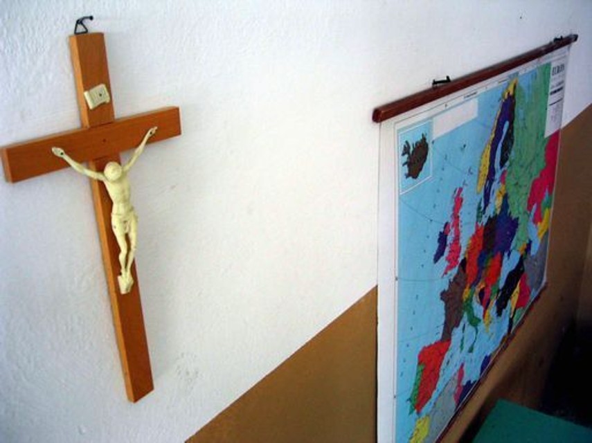 Una asignatura que educa de manera integral a la persona 1 religion-escuela.jpg