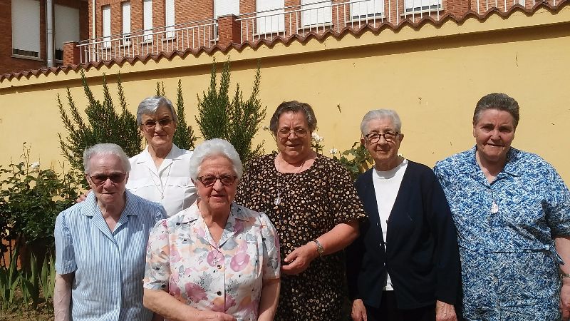 Melgar despide a las últimas religiosas de la Sagrada Familia de Burdeos 1 Religiosas Sagrada Familia de Burdeos