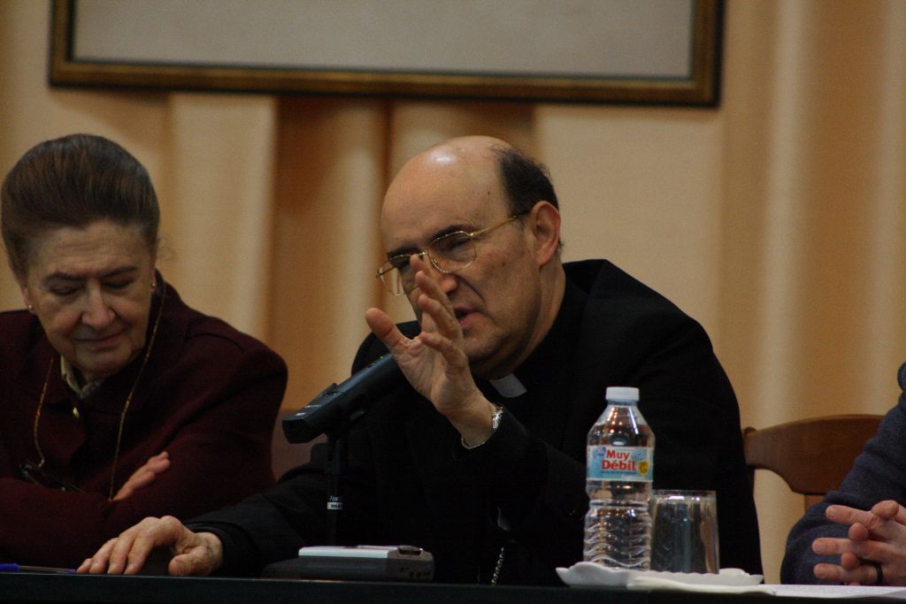 Encuentros del arzobispo con la vida religiosa de la diócesis 10 religiosos-10.jpg