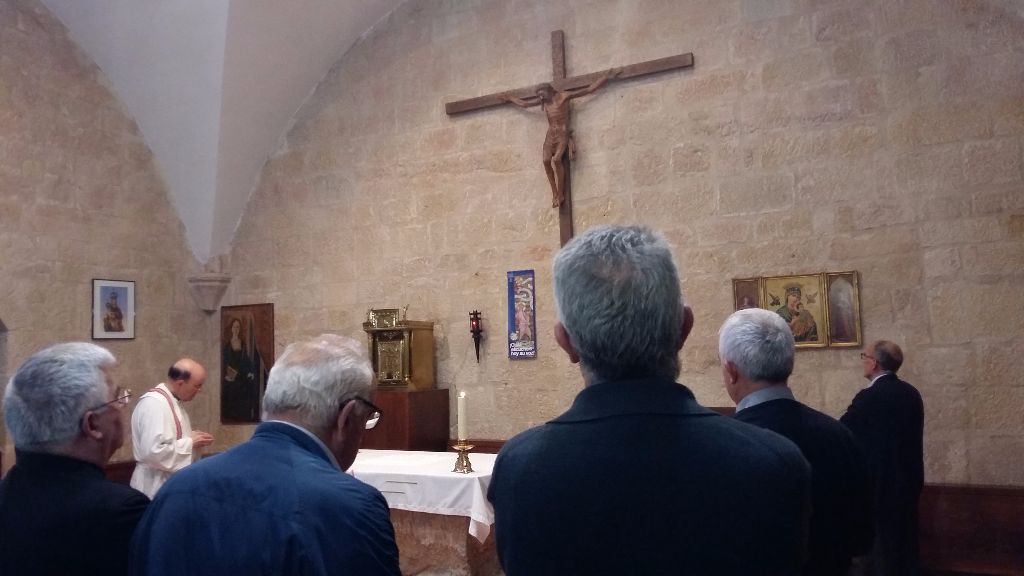 El arzobispo predica a los sacerdotes del norte de la provincia 4 retiro-espiritual-sacerdotes.jpg