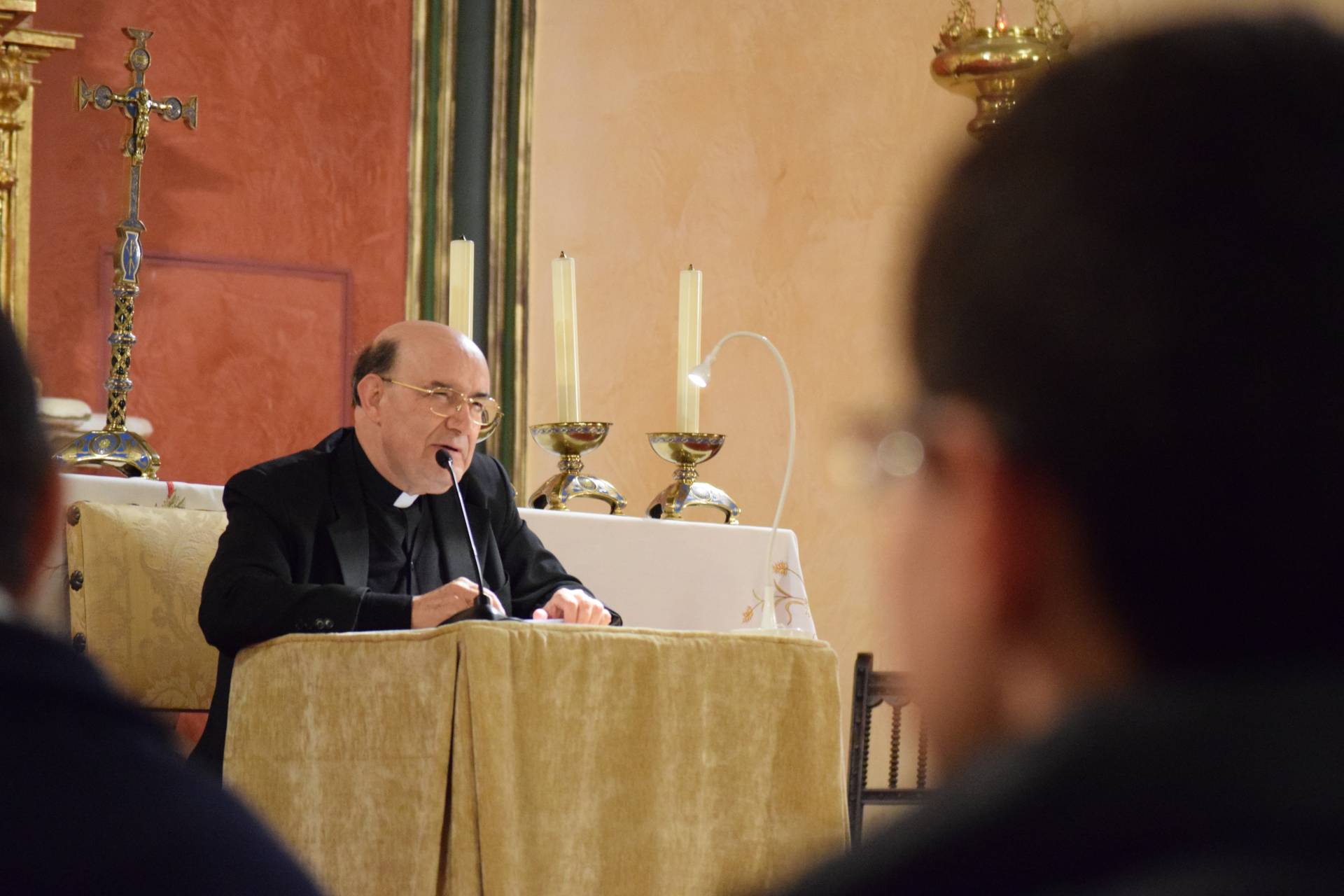El arzobispo a los sacerdotes: «Hemos de poner en práctica todo lo que somos» 3 retiro sacerdotes (3)
