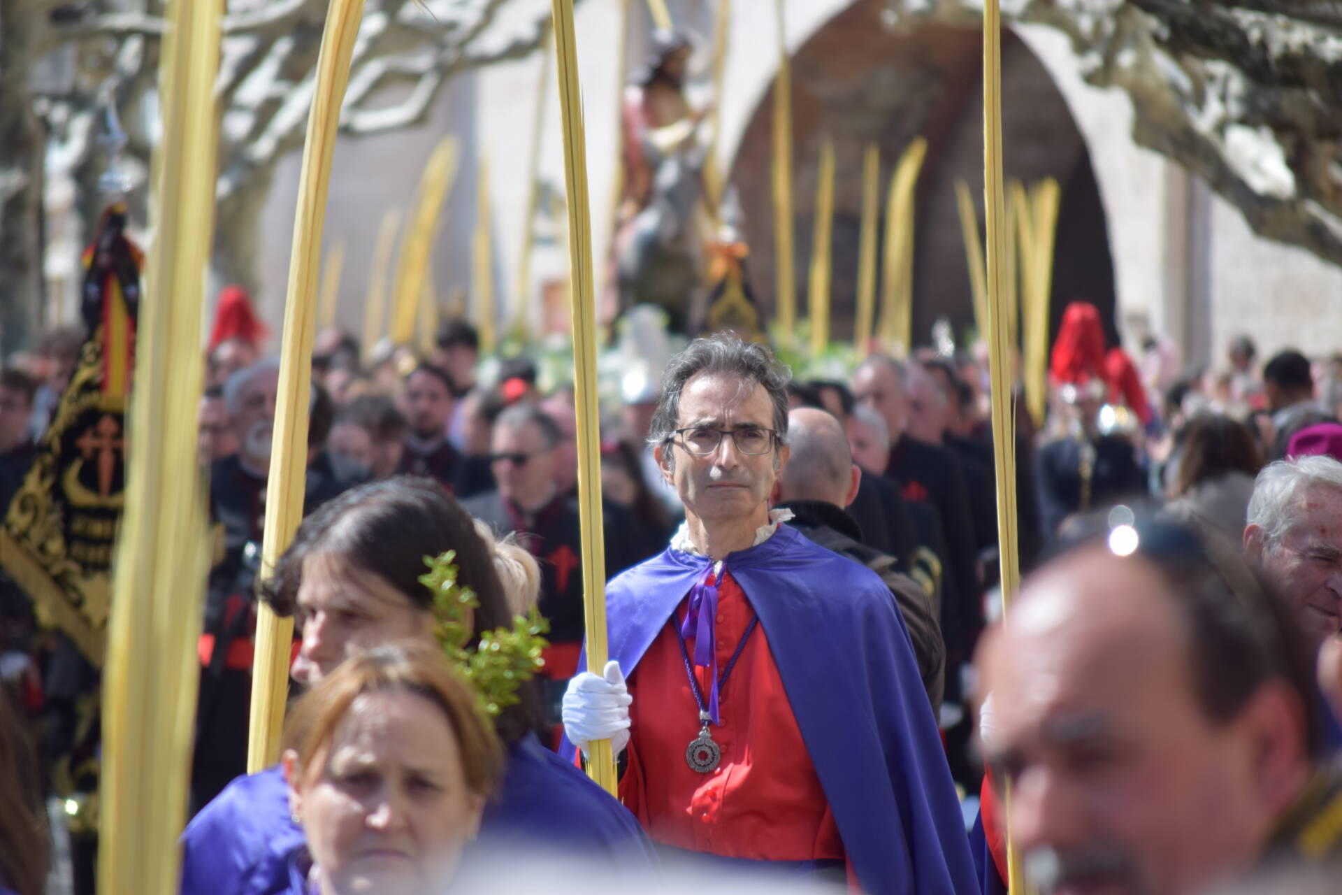 «El rey de pobres, rey de paz y rey universal que quiere entrar en tu corazón» 4 rey de pobres procesión borriquilla burgos