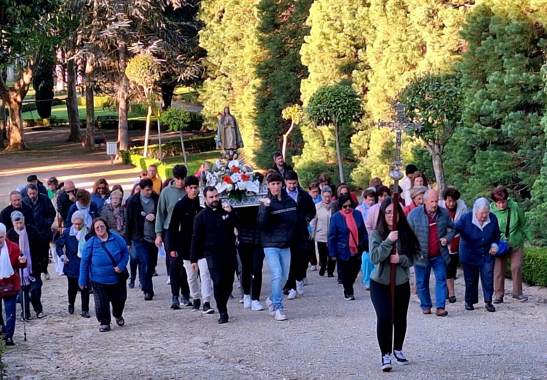 El rosario de la Aurora rejuvenece en Aranda 1 El rosario de la Aurora rejuvenece en Aranda