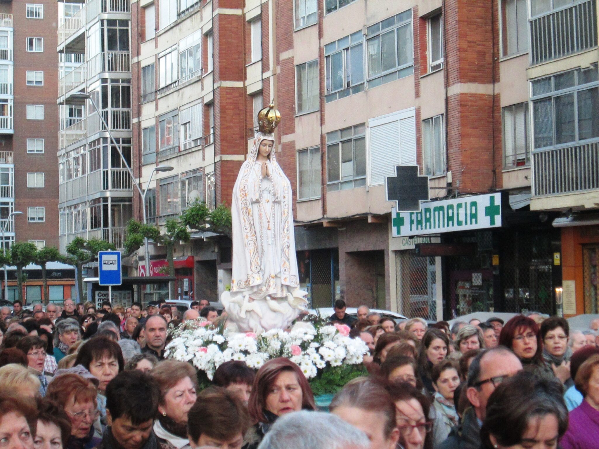 Ondas de radio para rezar el Rosario 1 Foto: noticiasburgos.com