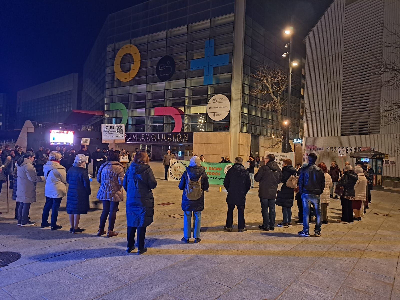 «Saber mirar y tender nuestras manos»: nuevo Círculo de Silencio 3 «Saber mirar y tender nuestra manos»: nuevo Círculo de Silencio