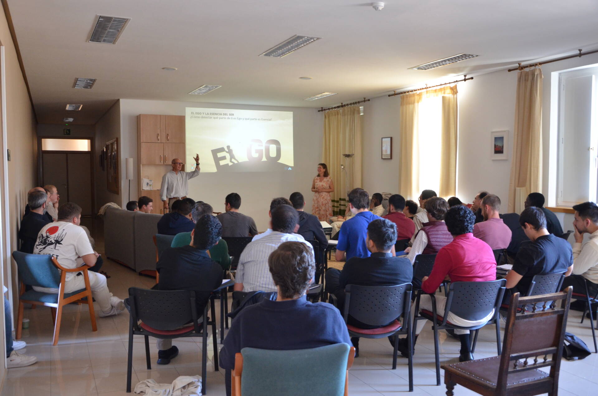 Sacerdotes y seminaristas se forman en el ámbito afectivo-sexual 5 sacerdotes-seminaristas-formación-afectivo-sexual_00052