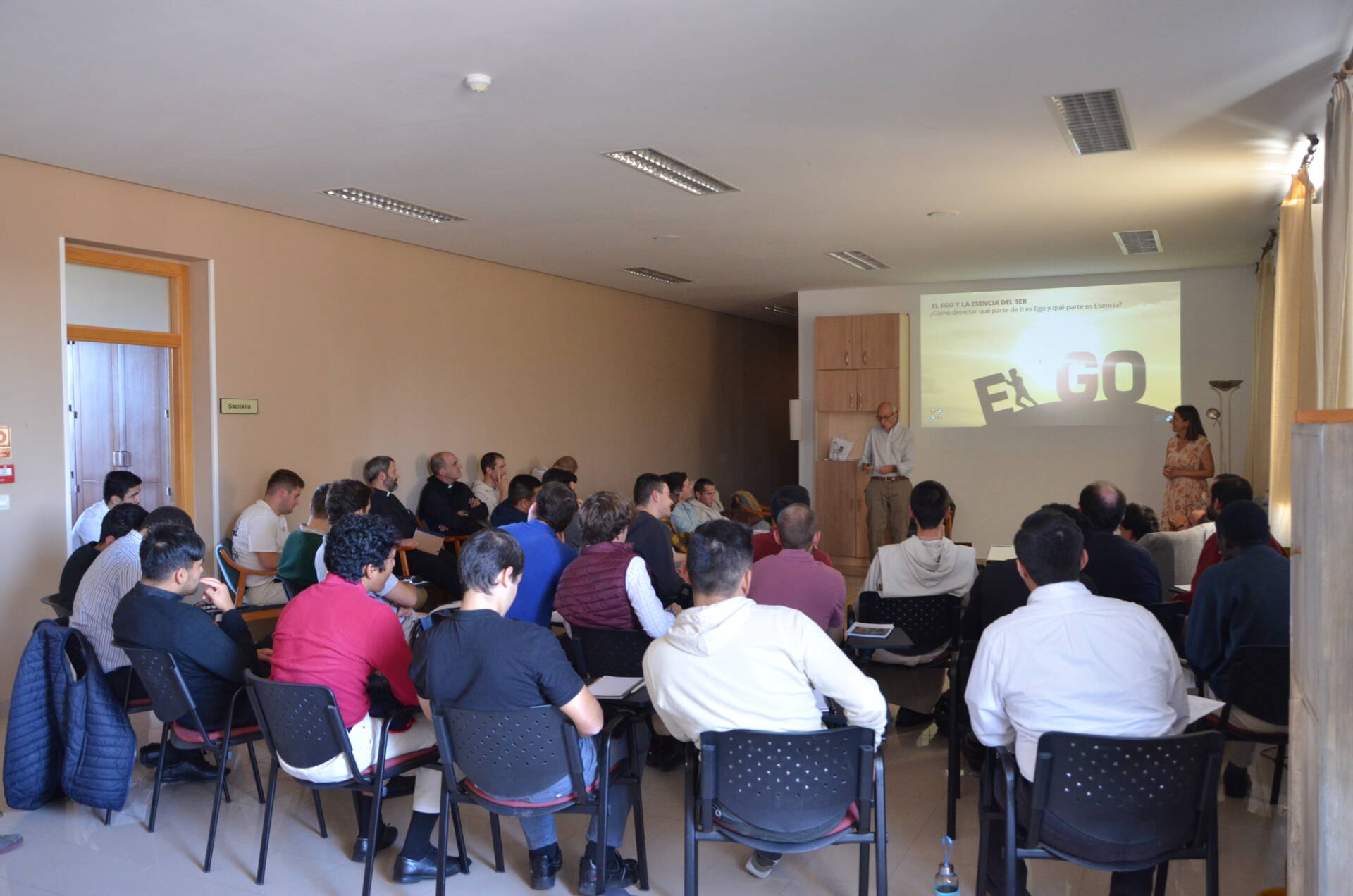 Sacerdotes y seminaristas se forman en el ámbito afectivo-sexual 13 sacerdotes-seminaristas-formación-afectivo-sexual_00065