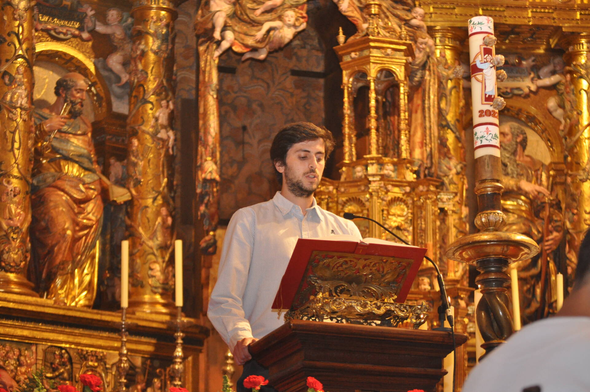 Varios adultos reciben el sacramento de la confirmación en la Catedral 4 sacramento de la confirmación