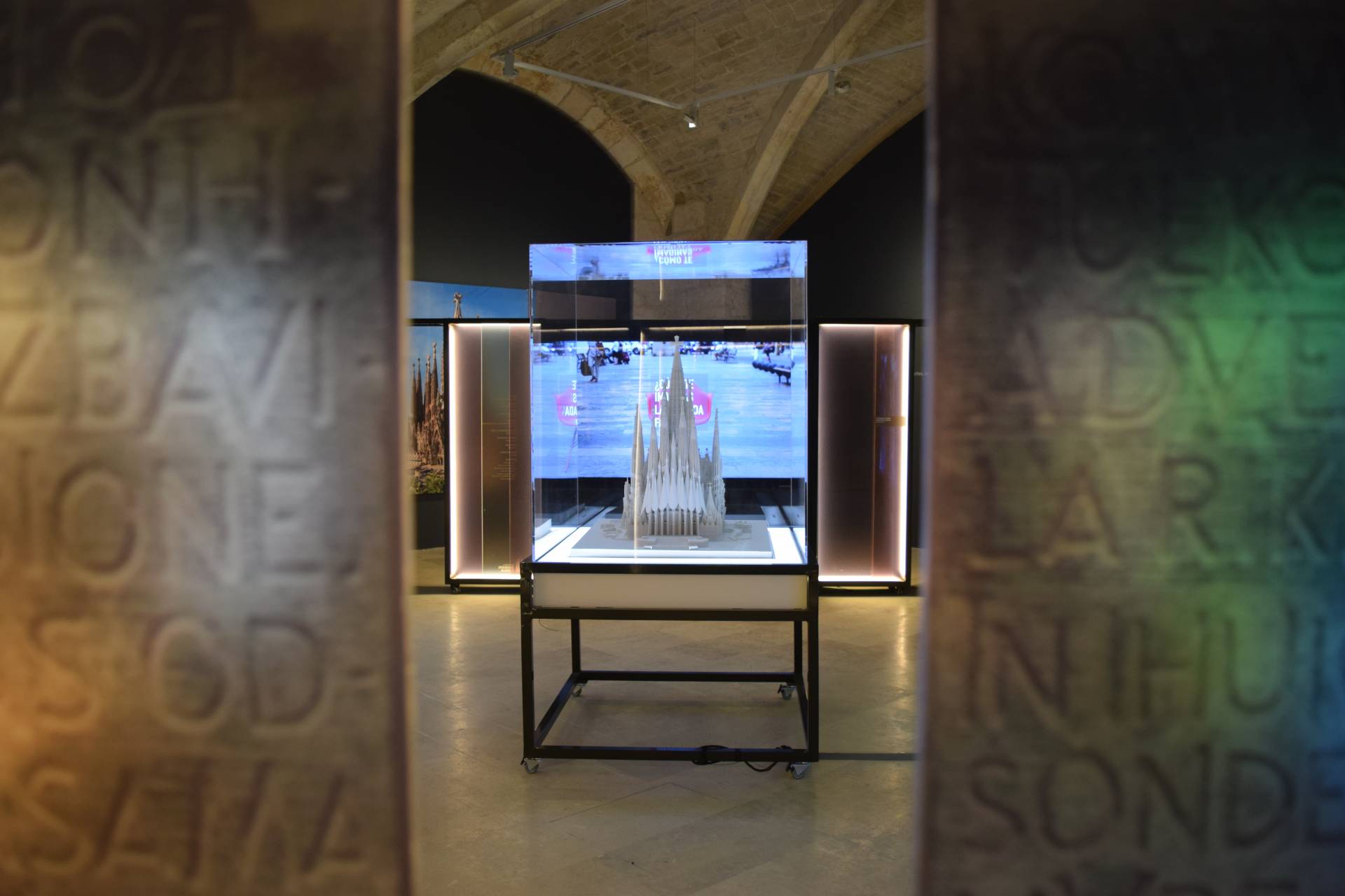 Llega a la Catedral la exposición «Gaudí y la Sagrada Familia» 10 sagrada familia_10