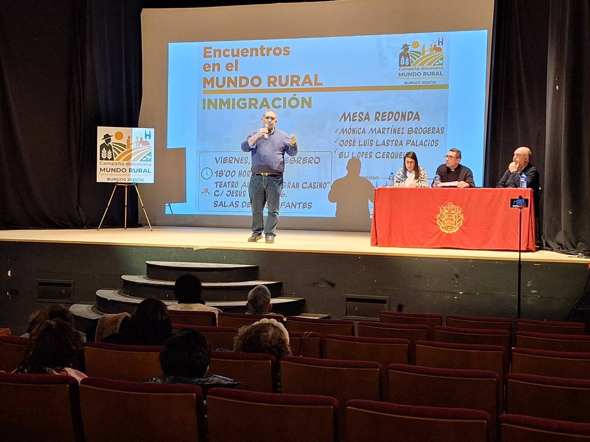 «La inmigración es una oportunidad para nuestros pueblos» 5 salas-infantes-encuentros-mundo-rural-inmigración_04