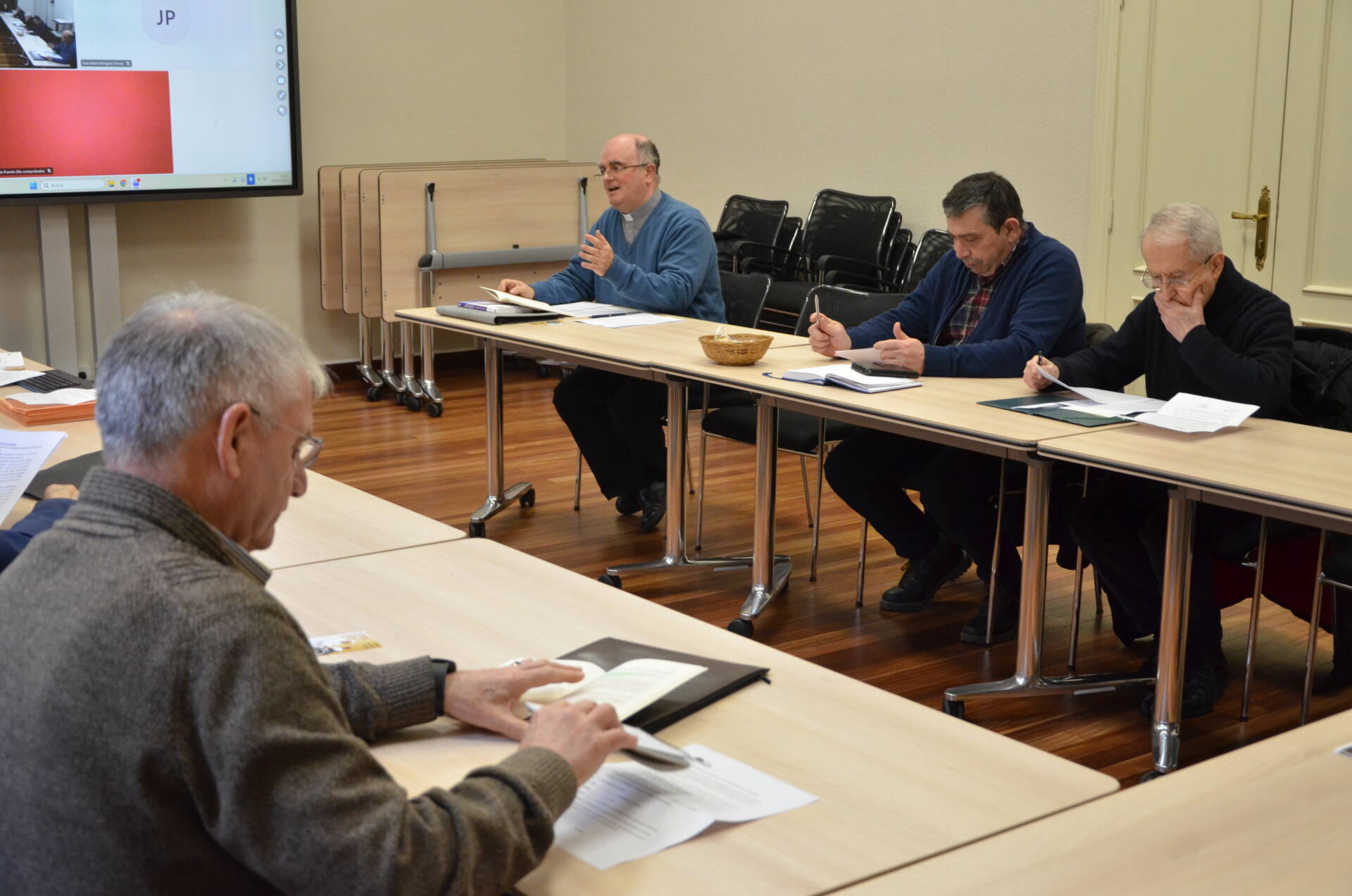 «Responder a las necesidades de las personas mayores»: la Pastoral de la Salud se reúne con los capellanes de las residencias 6 «Responder a las necesidades de las personas mayores»: la Pastoral de la Salud se reúne con los capellanes de las residencias