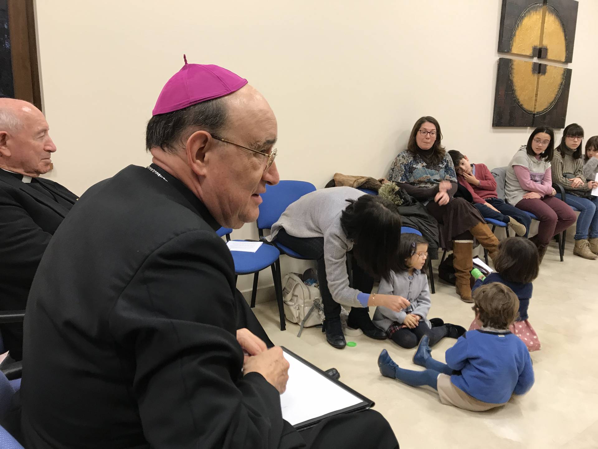 Don Fidel Herráez visita la parroquia de San José Obrero 3 san jose obrero 3