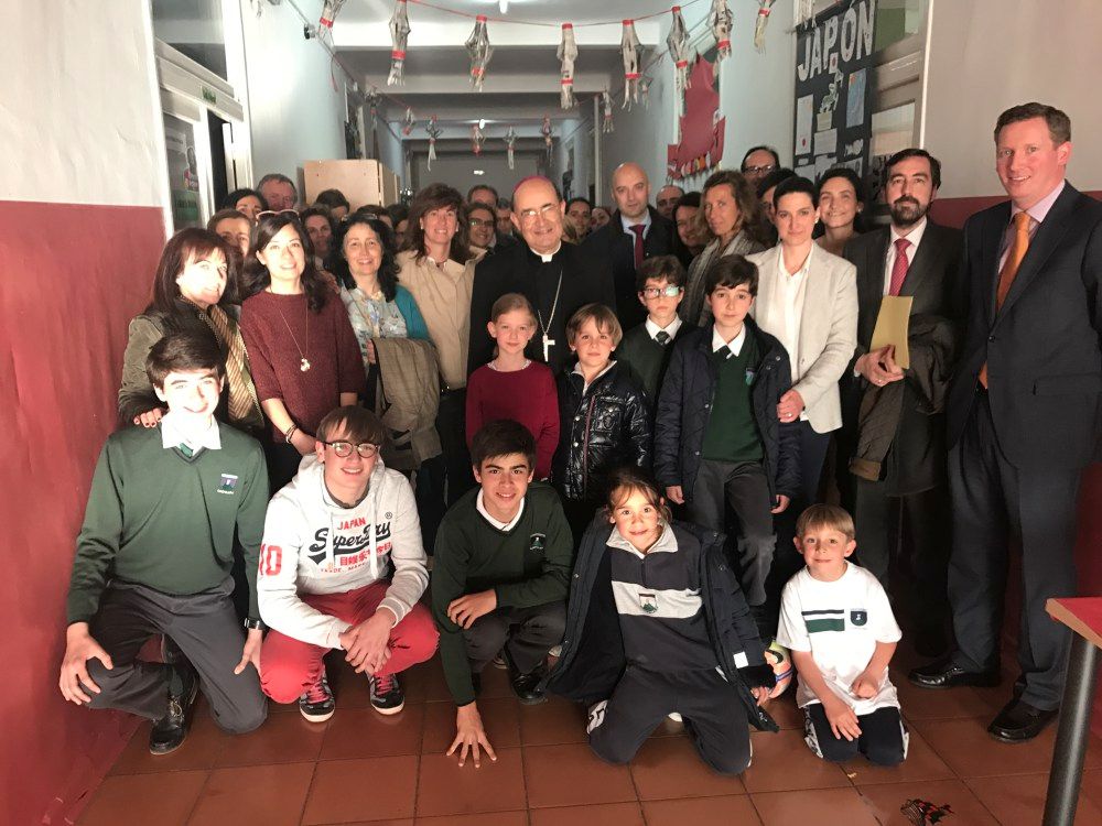El arzobispo visita la parroquia de San Josemaría 5 san-josemaria-burgos-5.jpg